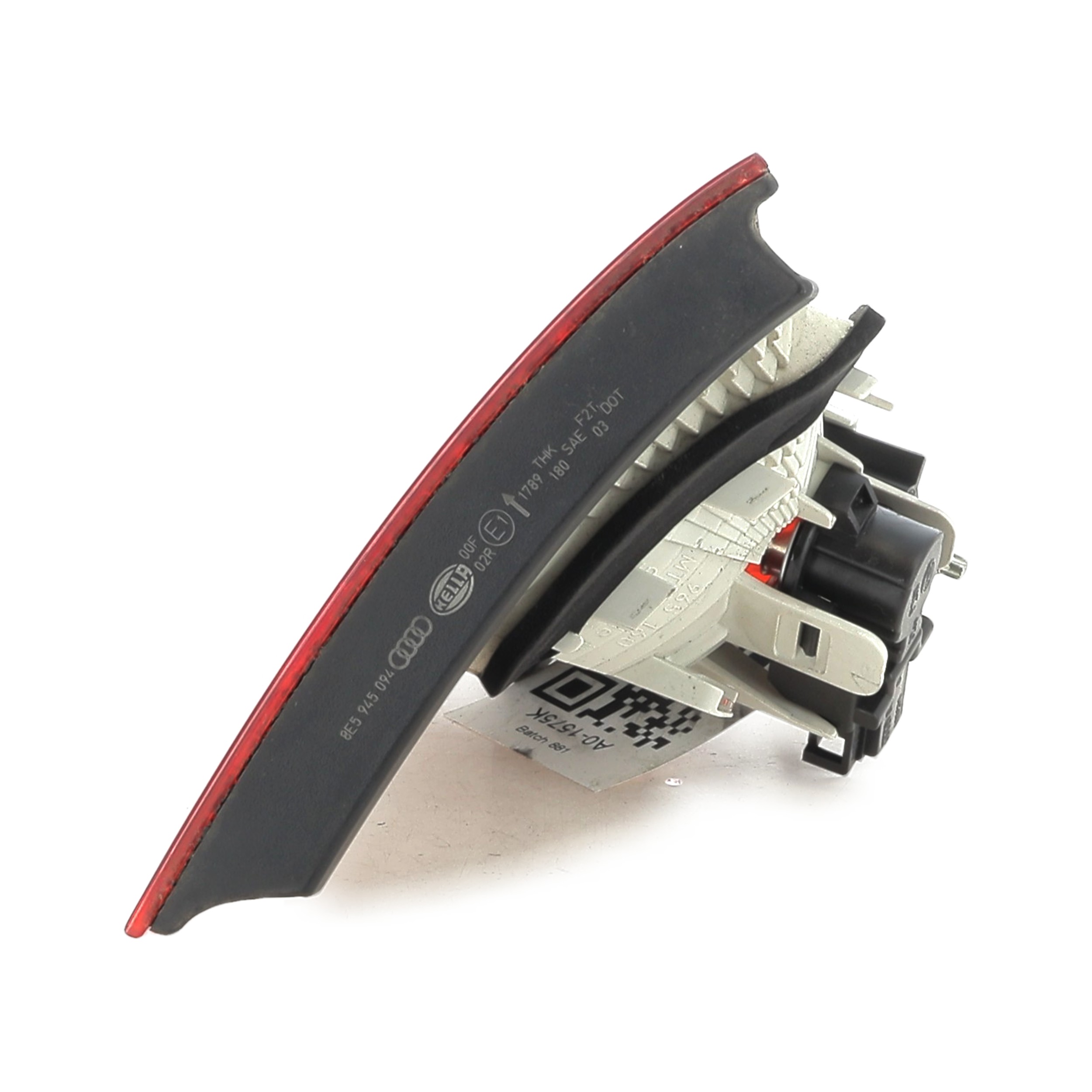 Feu de hayon droit 8E5945094A - AUDI A4 2 PH.2 TDI - A0-1575K A0-1575K