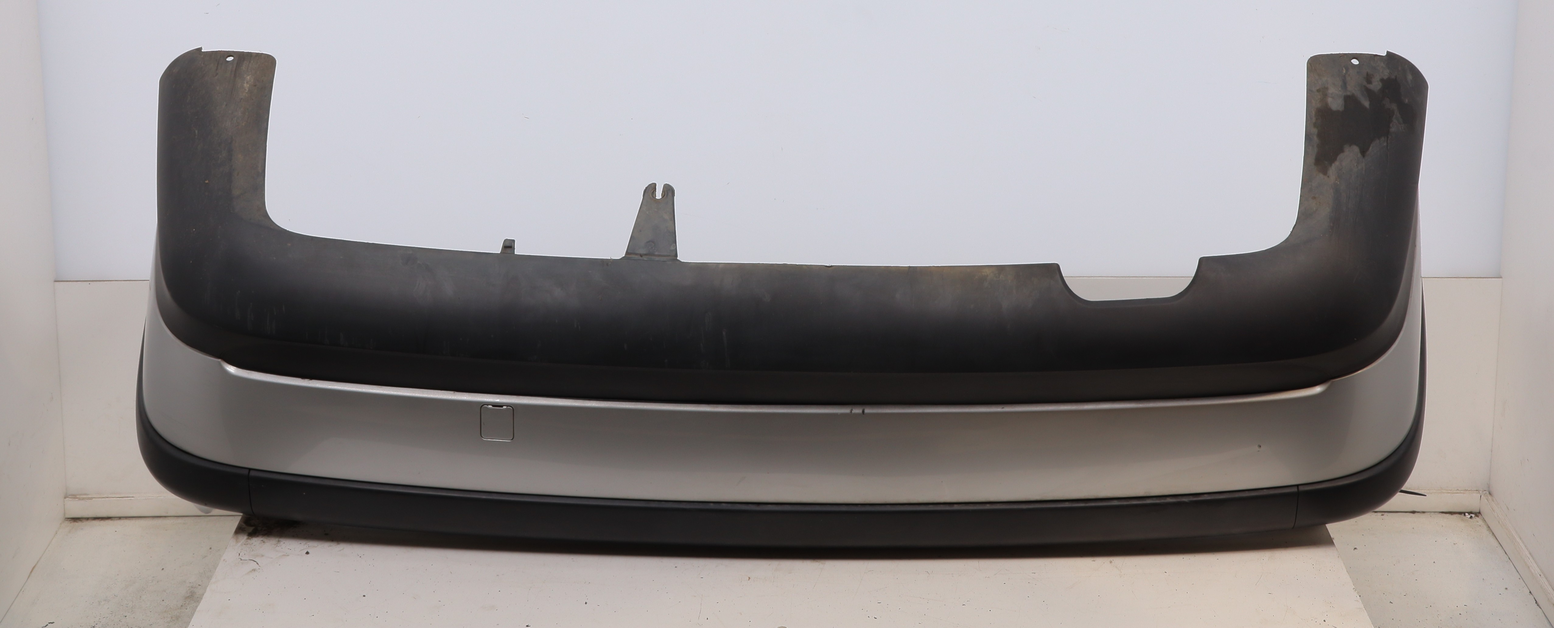 Pare choc arrière CITROEN C5 1 PH.1 00007410N9 B0-3927G B0-3927G