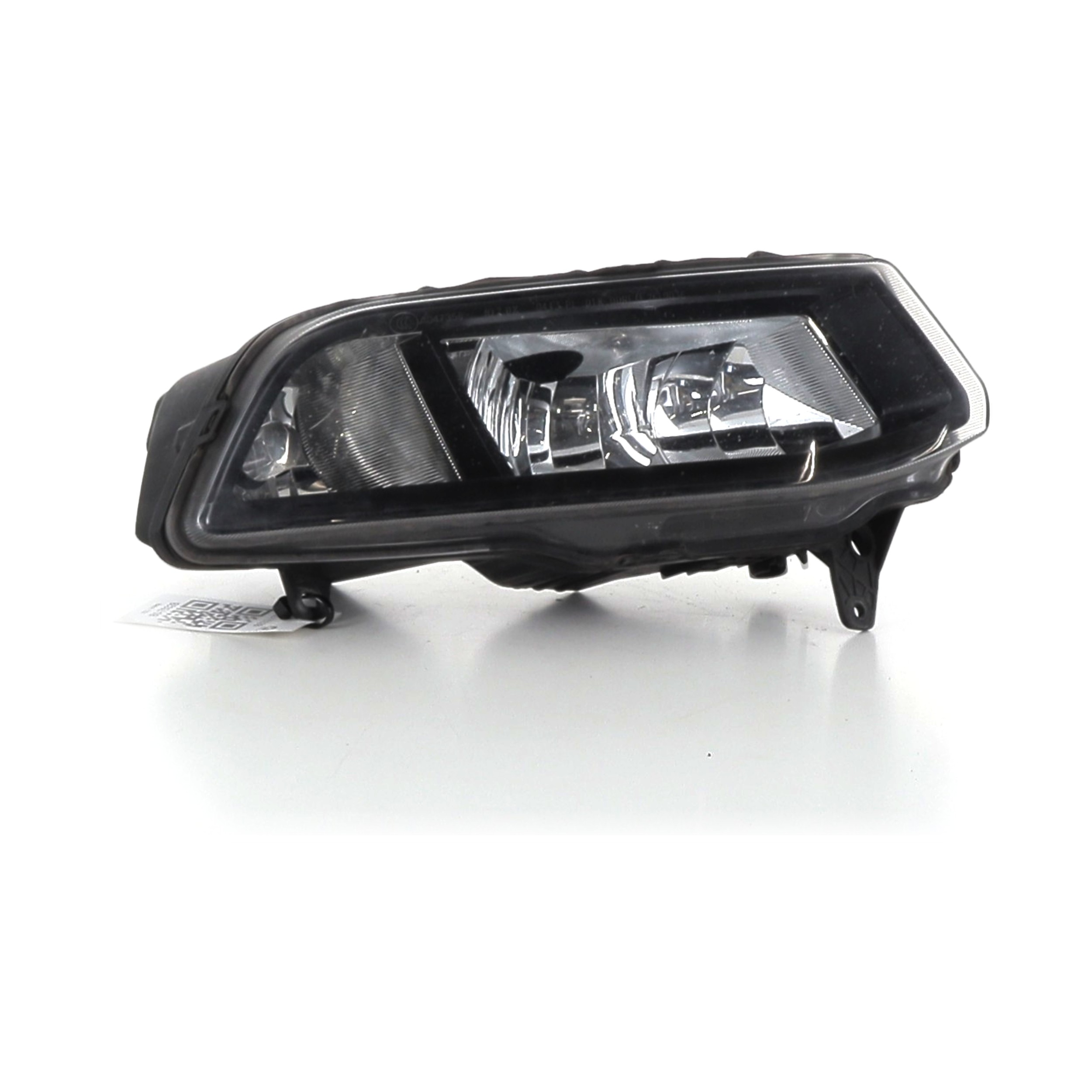 Antibrouillard droit 6C0941662G - VOLKSWAGEN POLO 5 PH.2 1.0 60 - B0-7532B B0-7532B