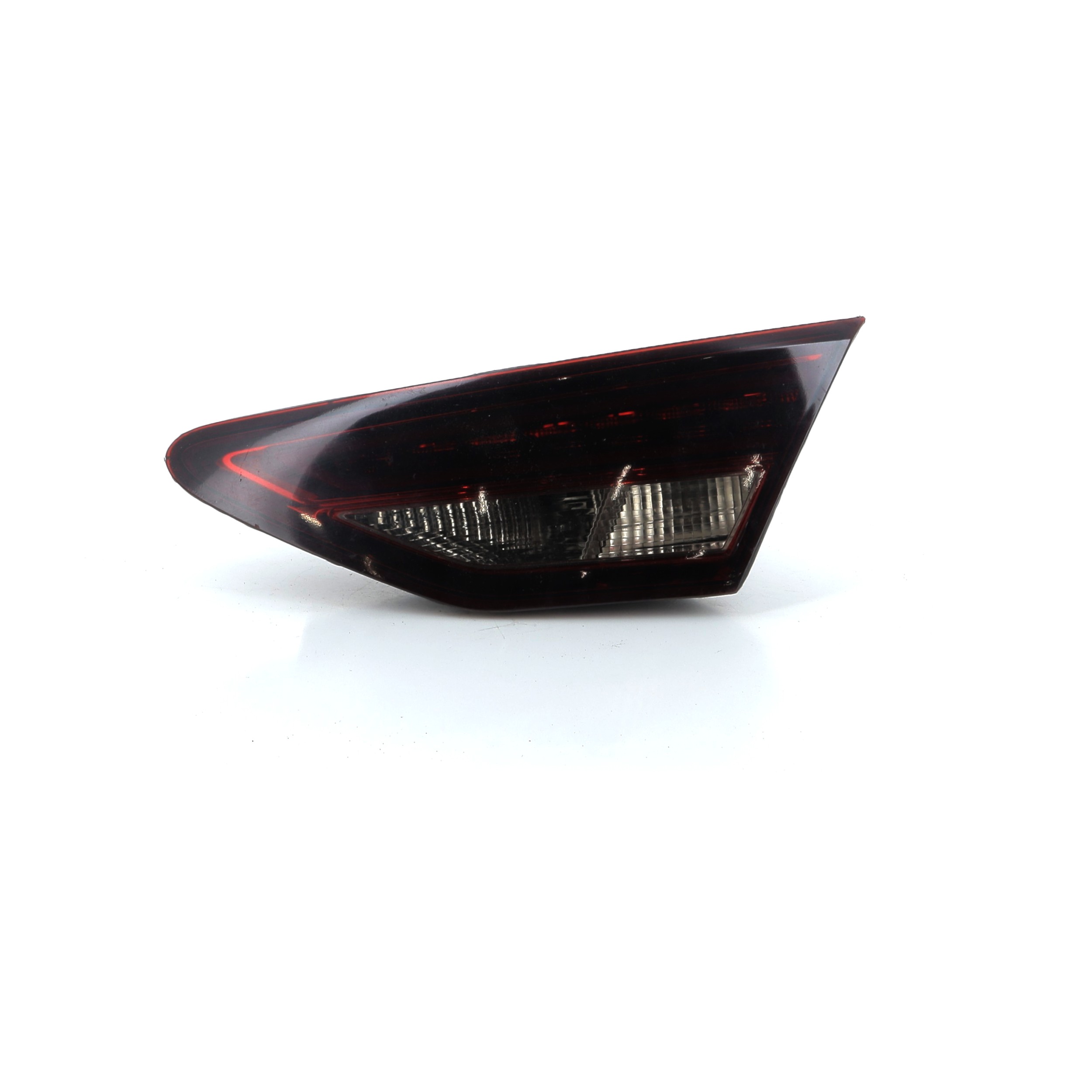 Feu de hayon droit 5F0945308L - SEAT LEON 3 PH.1 2.0 TDI - B0-7550U B0-7550U