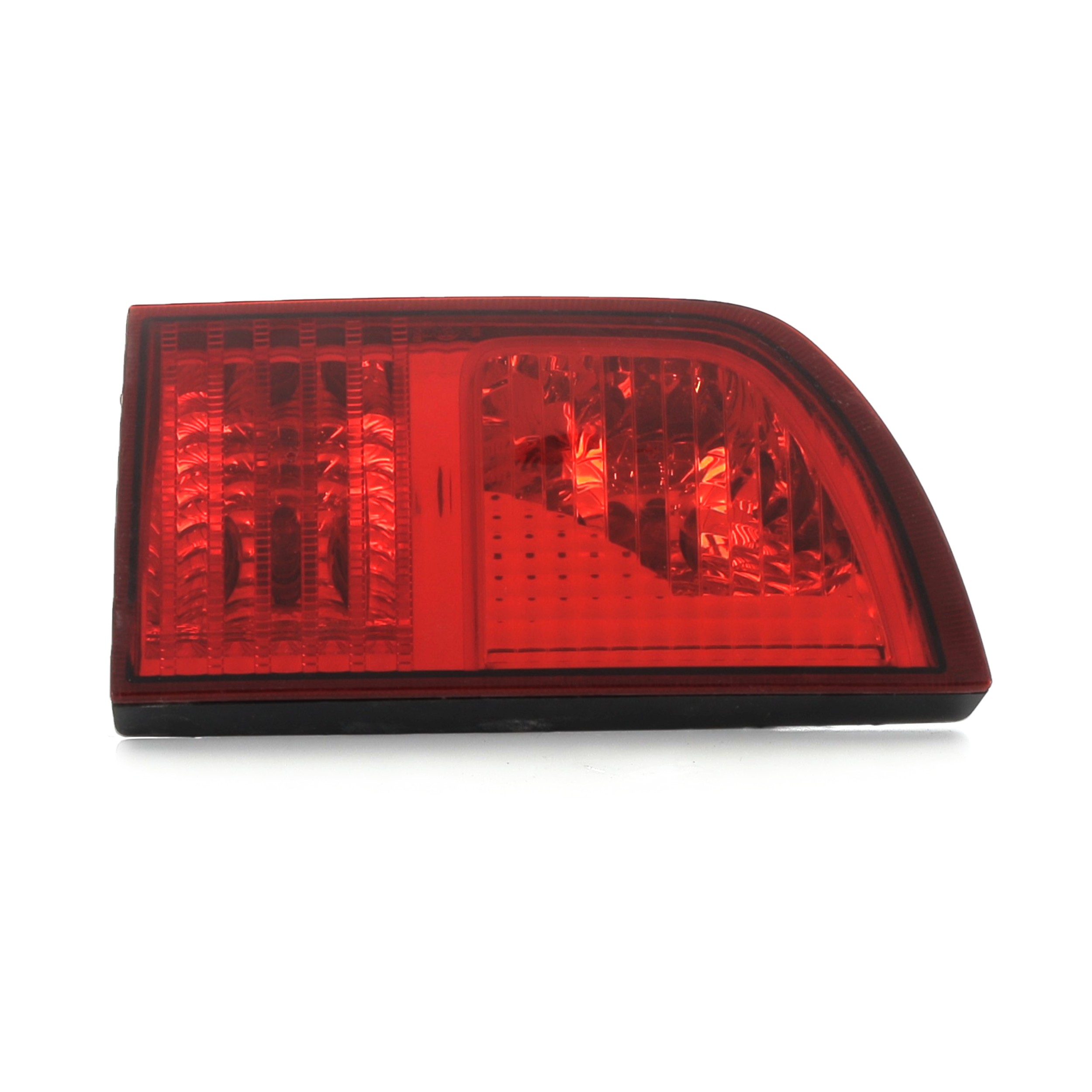 Feu de hayon gauche 8360309101 - SSANGYONG KYRON PH.1 2.0 XDI - B0-8083L B0-8083L