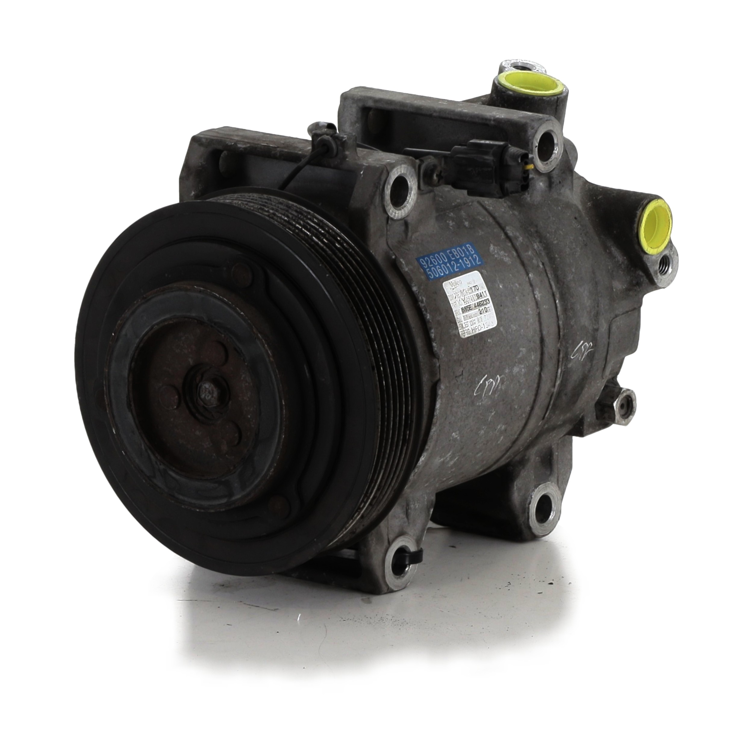 Compresseur de climatisation NISSAN PATHFINDER 2 PH.1 2.5 DCI réf. 92600-4X30A- B1-3043R B1-3043R