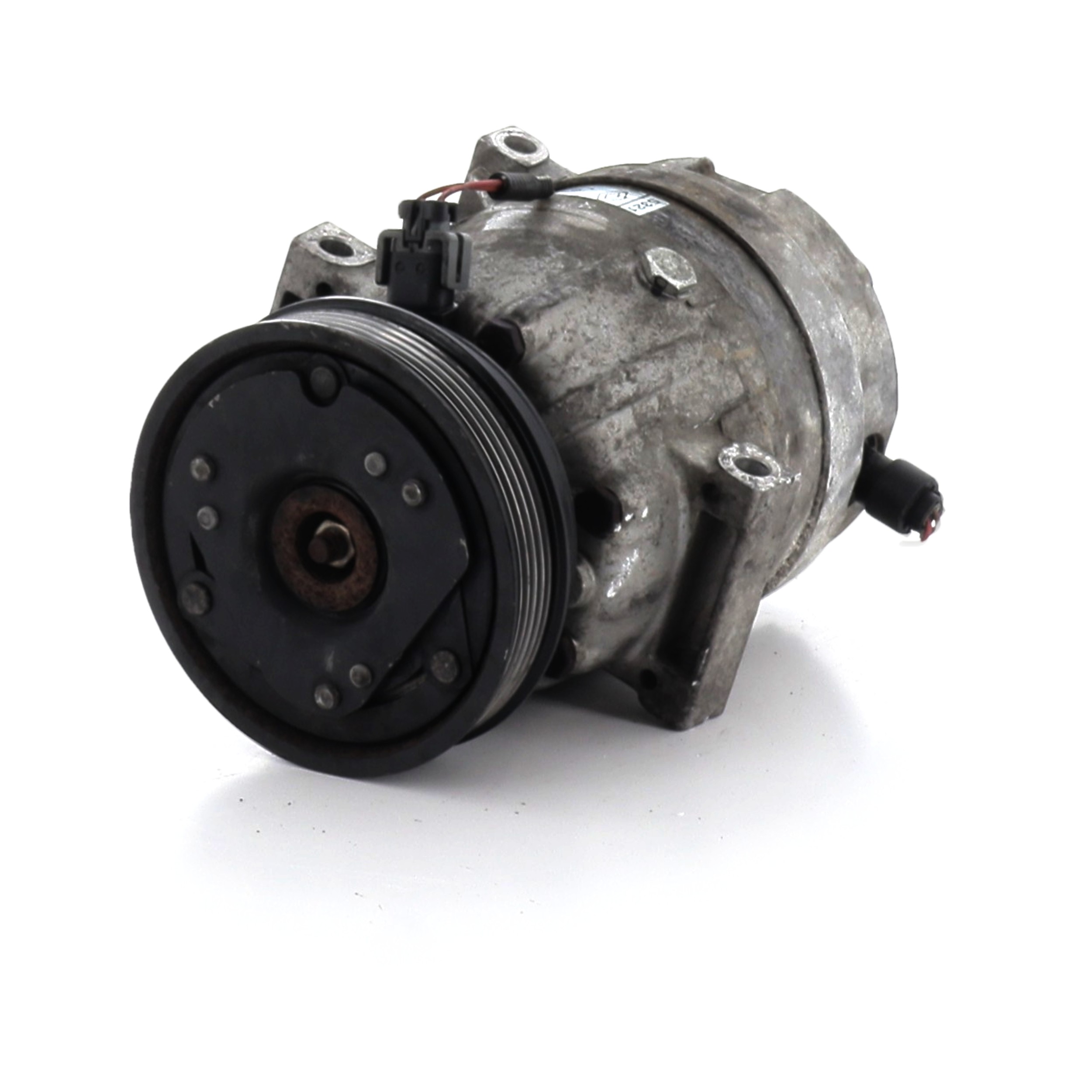 Compresseur de climatisation RENAULT LAGUNA 2 PH.1 AUT/EXPR réf. 8200024397 C0-5962X C0-5962X