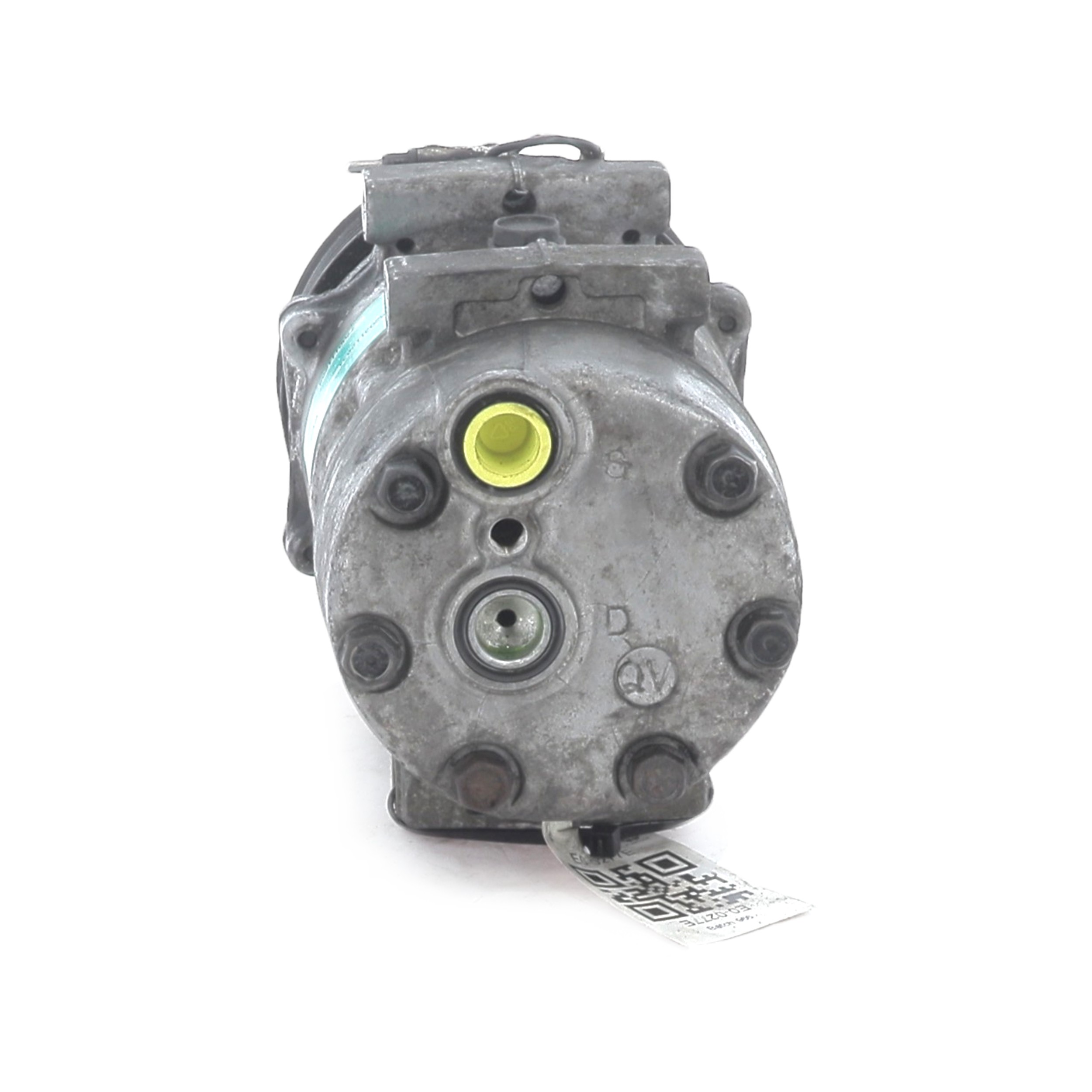 Compresseur de climatisation RENAULT ESPACE 3 2.0 16V réf. 7700111289 E0-0277E E0-0277E