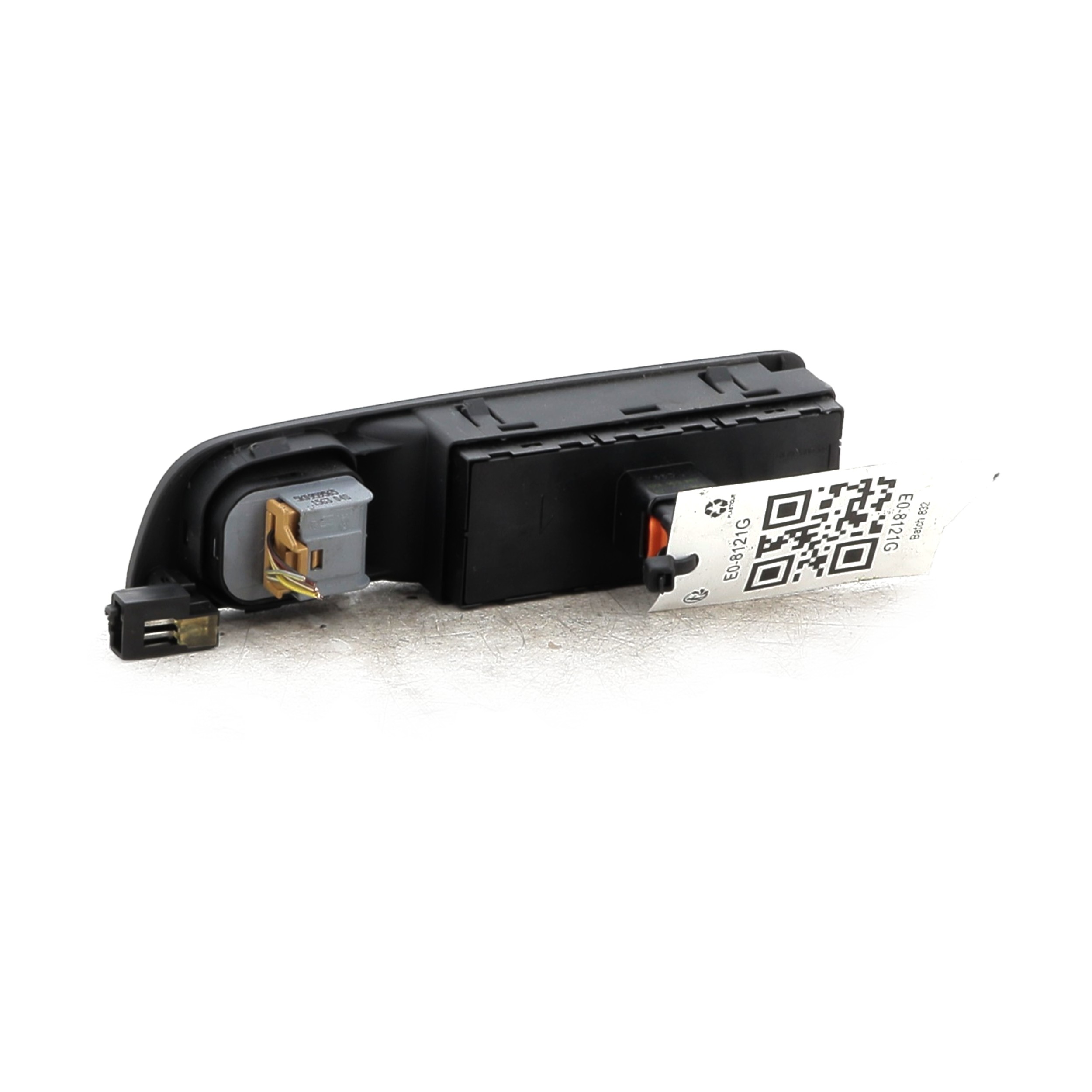 E0-8121G
