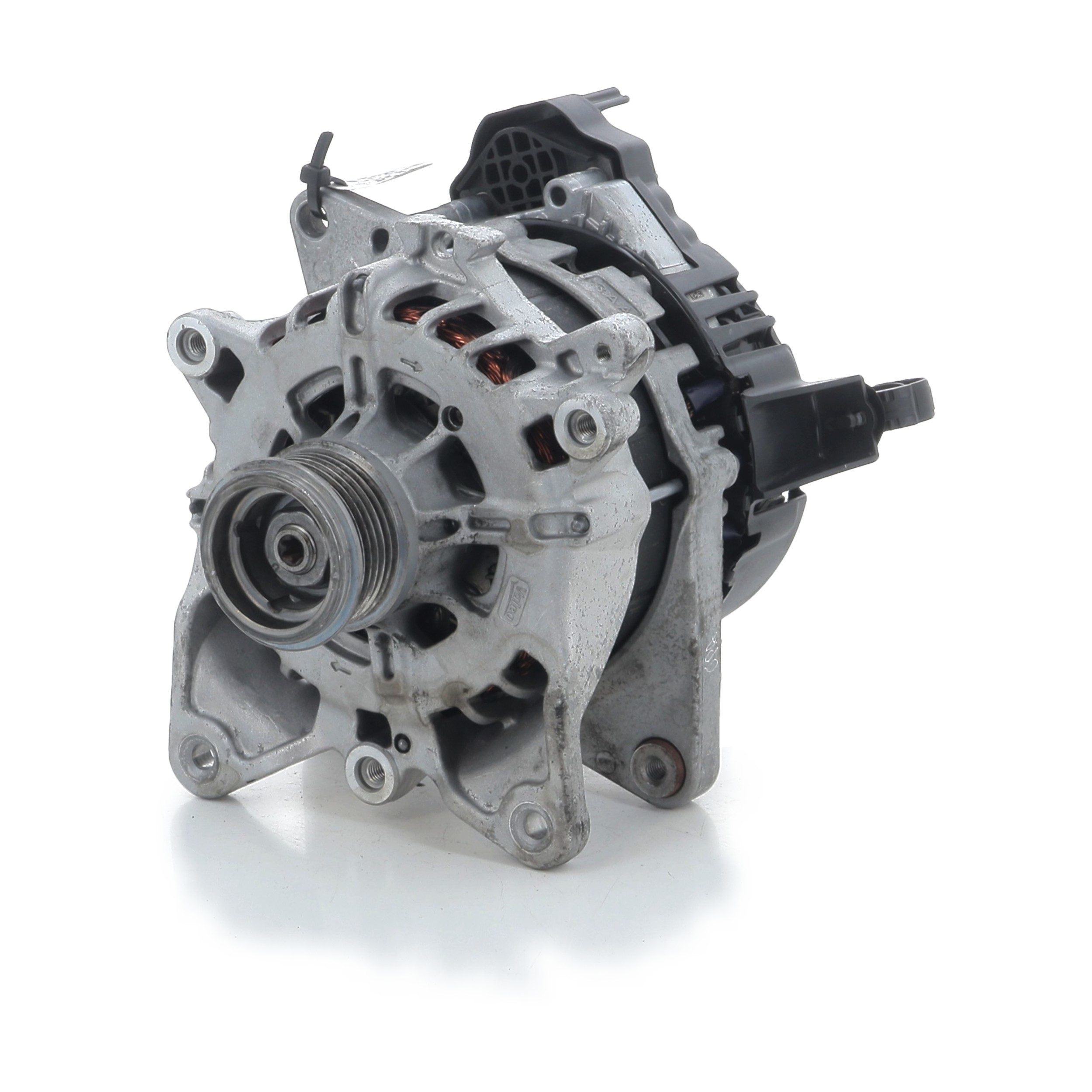 Alternateur RENAULT CAPTUR 2 PH.1 TCE 140 réf. 2310A1749R E1-6936N E1-6936N