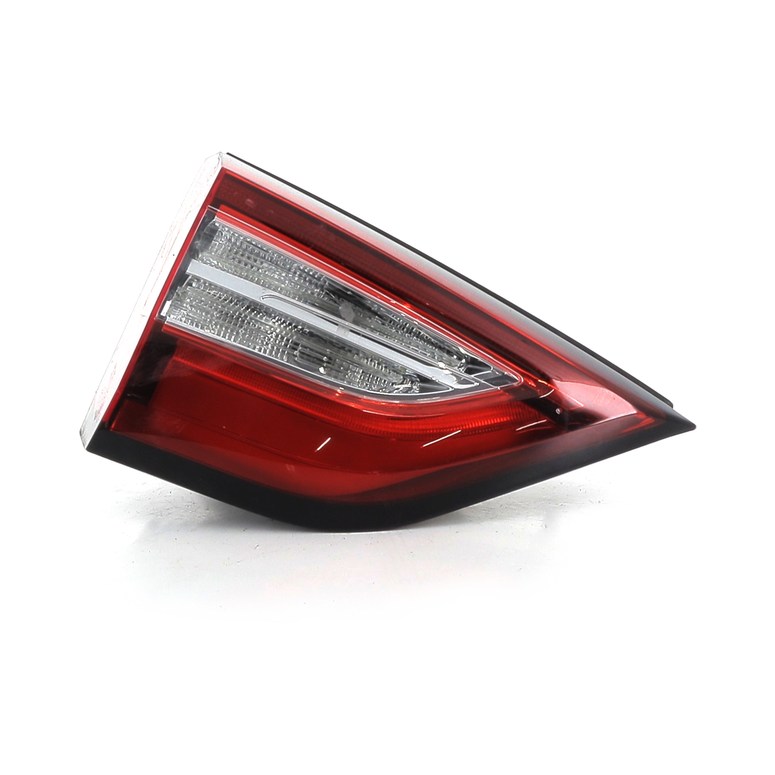 Feu de hayon gauche 265556011R - RENAULT SCENIC 4 TCE 140 - E1-7106E E1-7106E