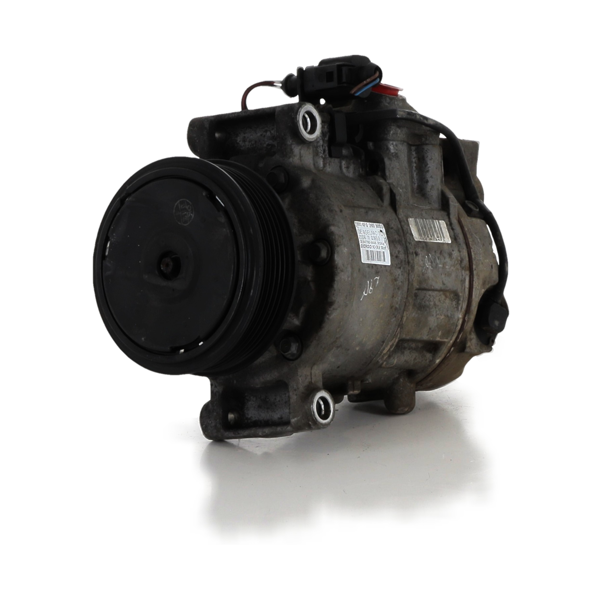 Compresseur de climatisation AUDI A6 QUATTRO 2.7 TDI 4X4 réf. 4F0260805AG F0-1717W F0-1717W