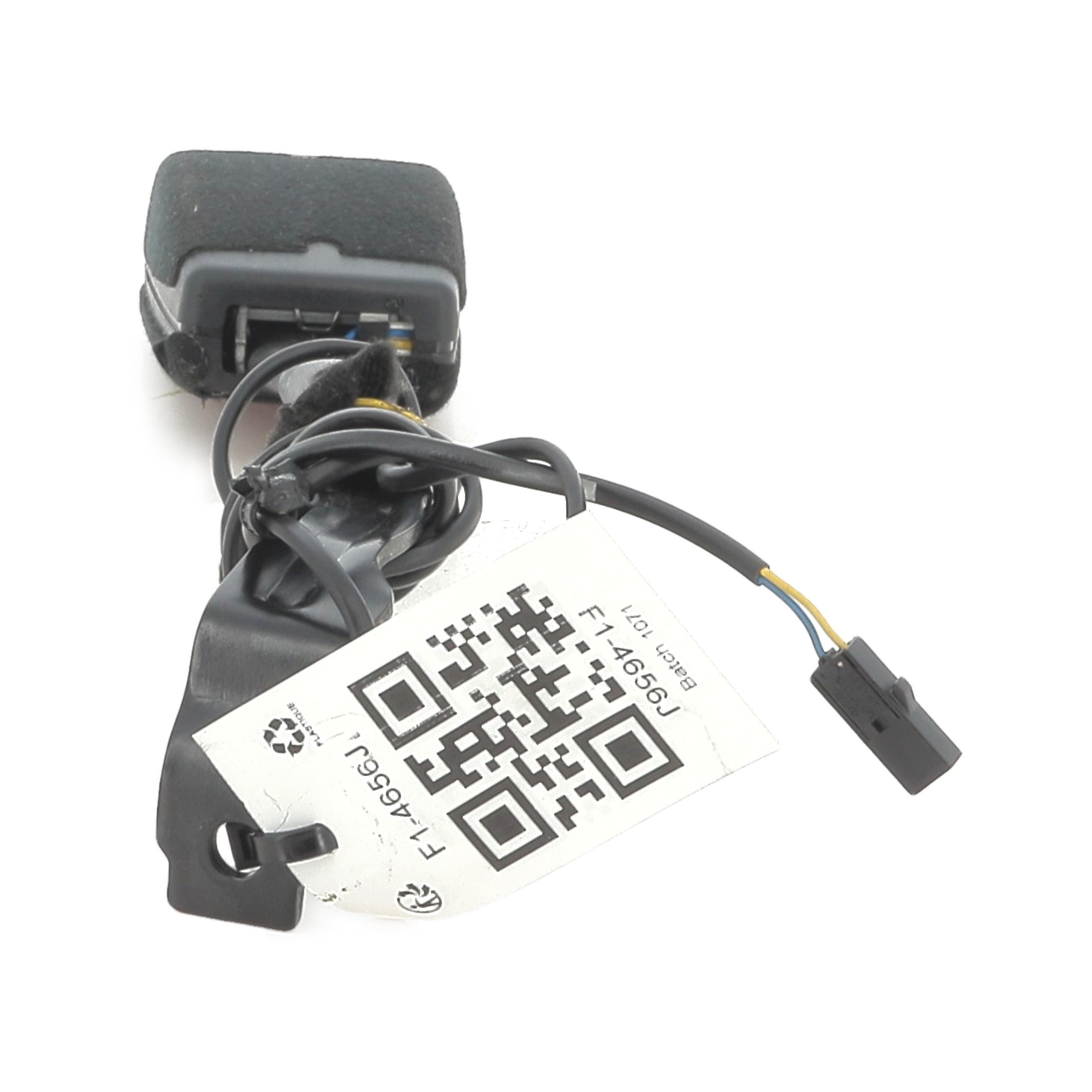 Attache ceinture avant droit VOLKSWAGEN PASSAT 6 F1-4656J F1-4656J