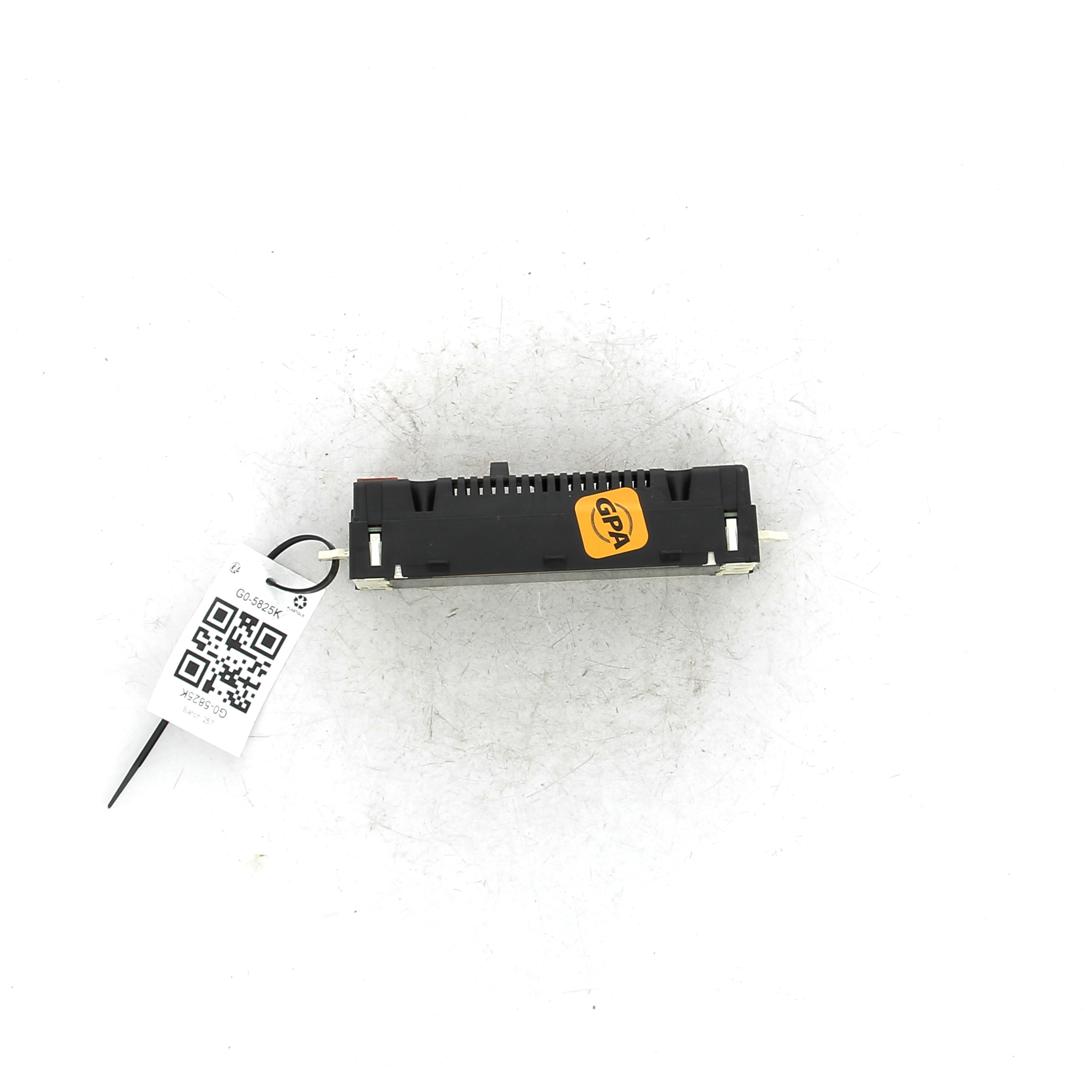 Ecran multifonction 9822637880 - PEUGEOT 207 1.6 HDI - G0-5825K G0-5825K