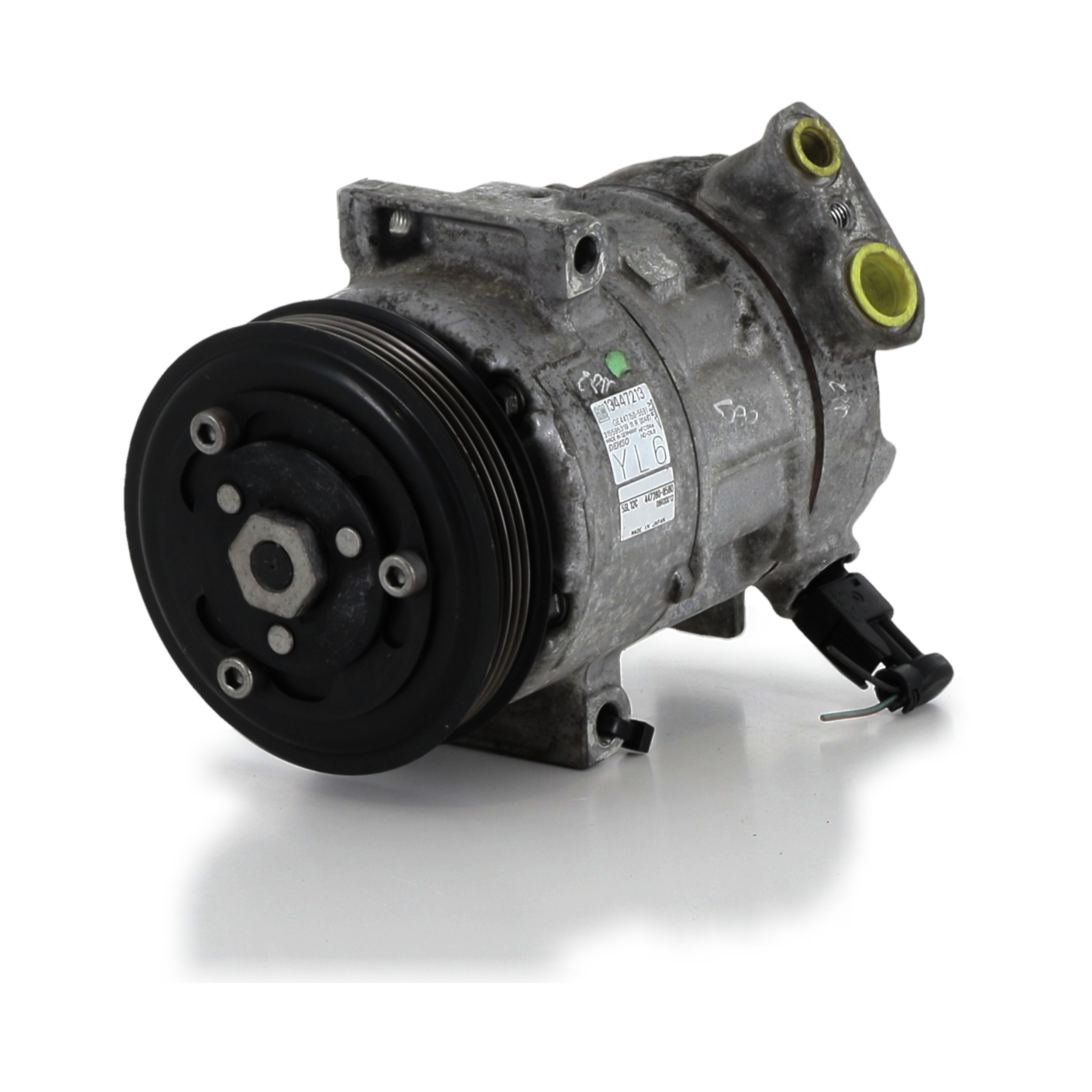 Compresseur de climatisation OPEL CORSA E 1.4T 100 réf. 39079898 G1-4408W G1-4408W