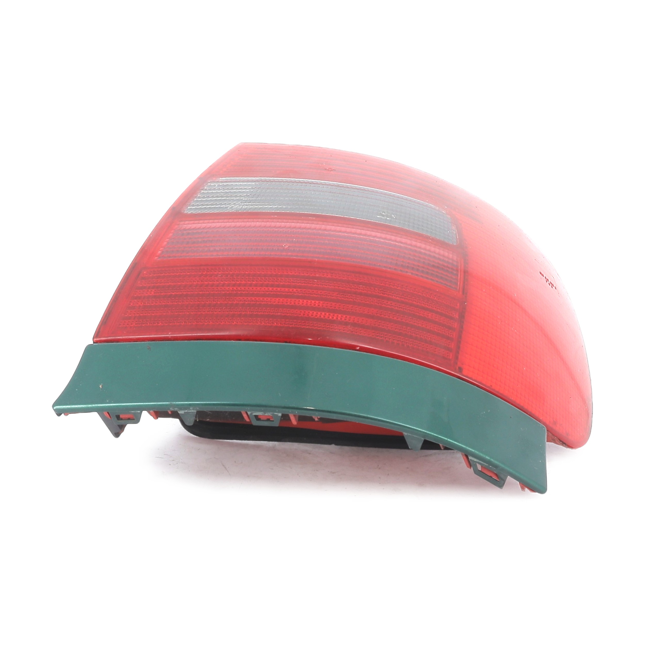 Feu arrière droit AUDI A4 1 PH.1 réf. 8D0945112D G1-6254I G1-6254I