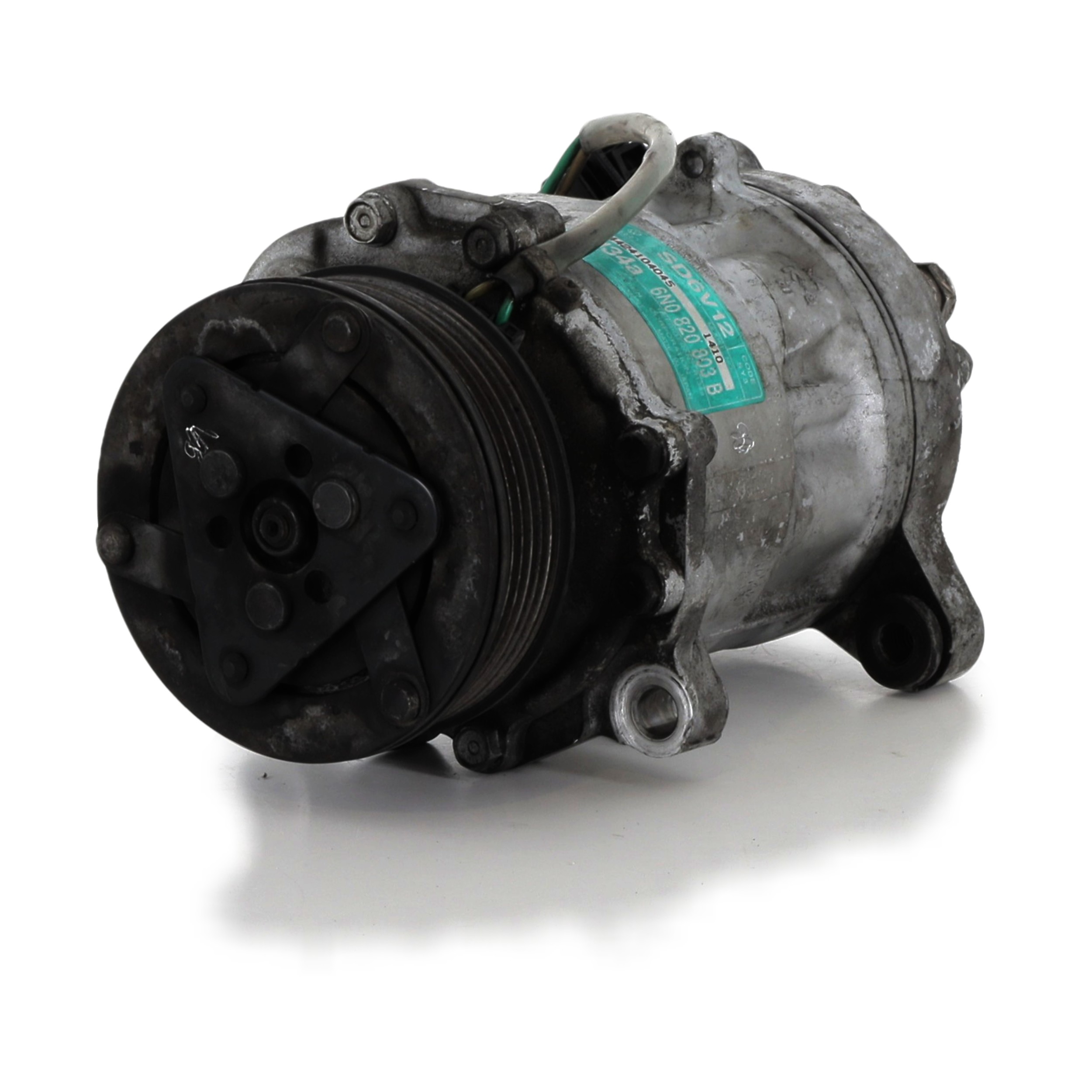 Compresseur de climatisation VOLKSWAGEN POLO 3 PH.2 1.4 TDI réf. 6N0820803C I0-5803I I0-5803I