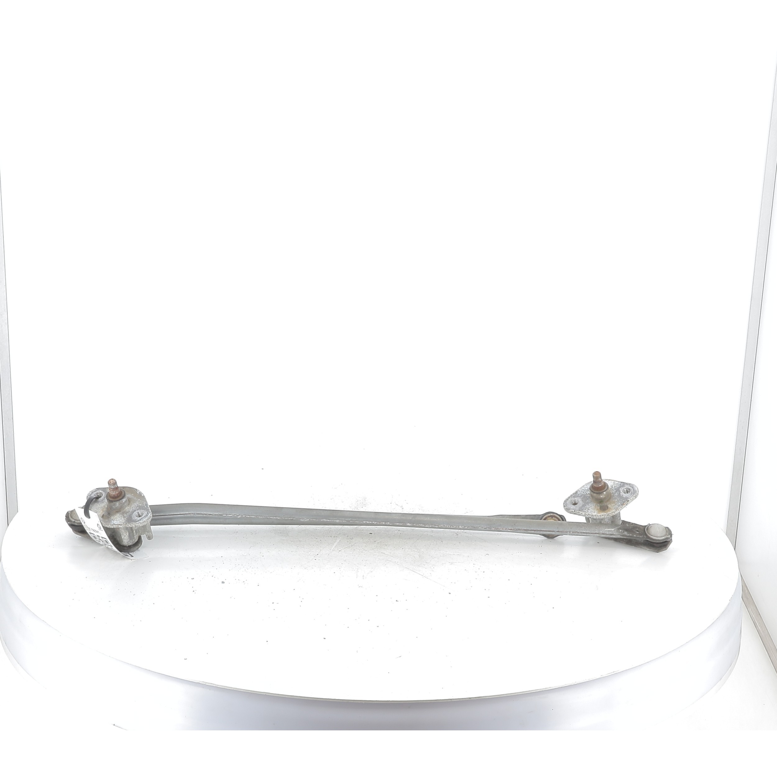 Mécanisme d'essuie glace avant BJ0E67360C - MAZDA 323 6 1.6 - I1-3889H I1-3889H