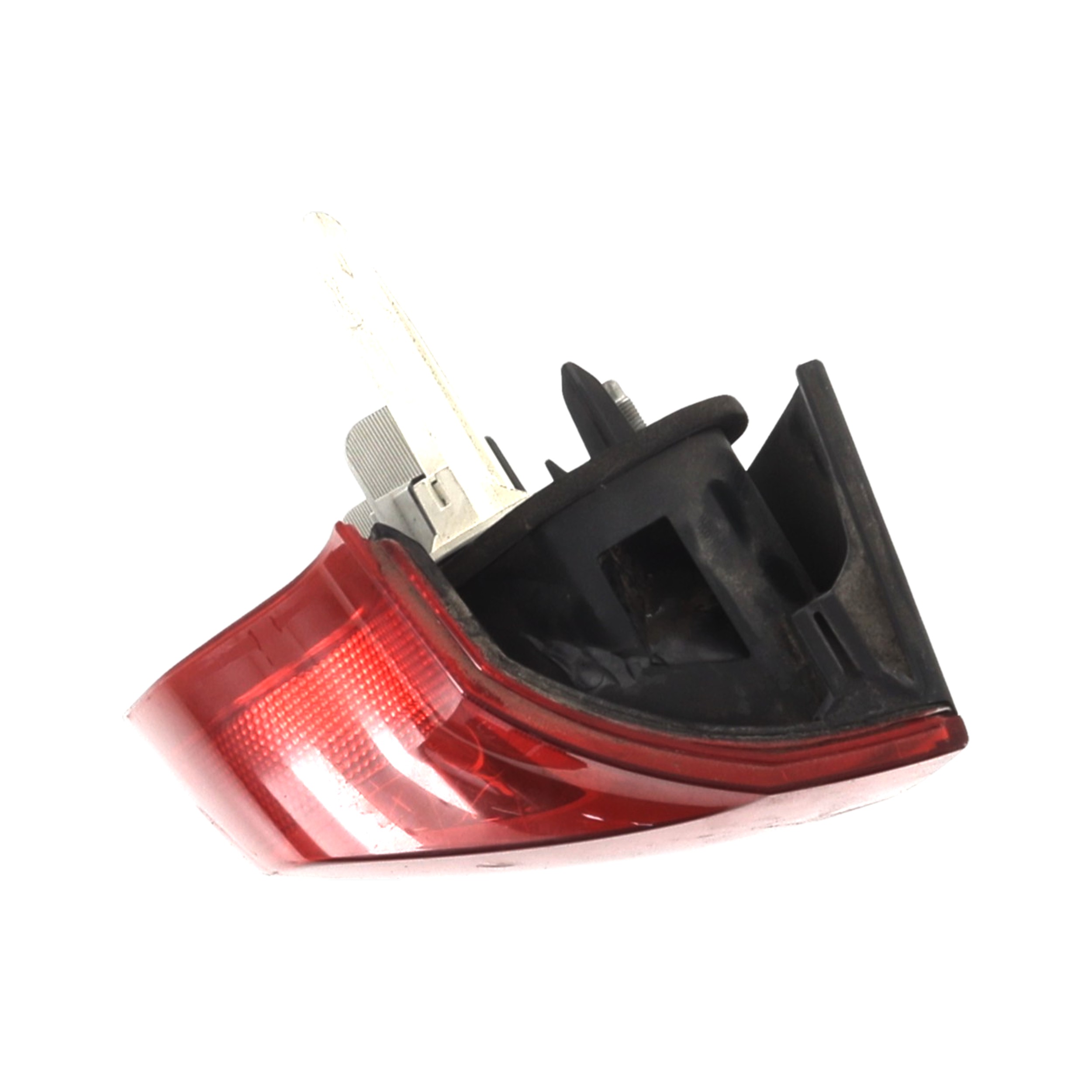 Feu arrière gauche VOLVO V70 1 PH.3 réf. 30655379 I1-6755K I1-6755K