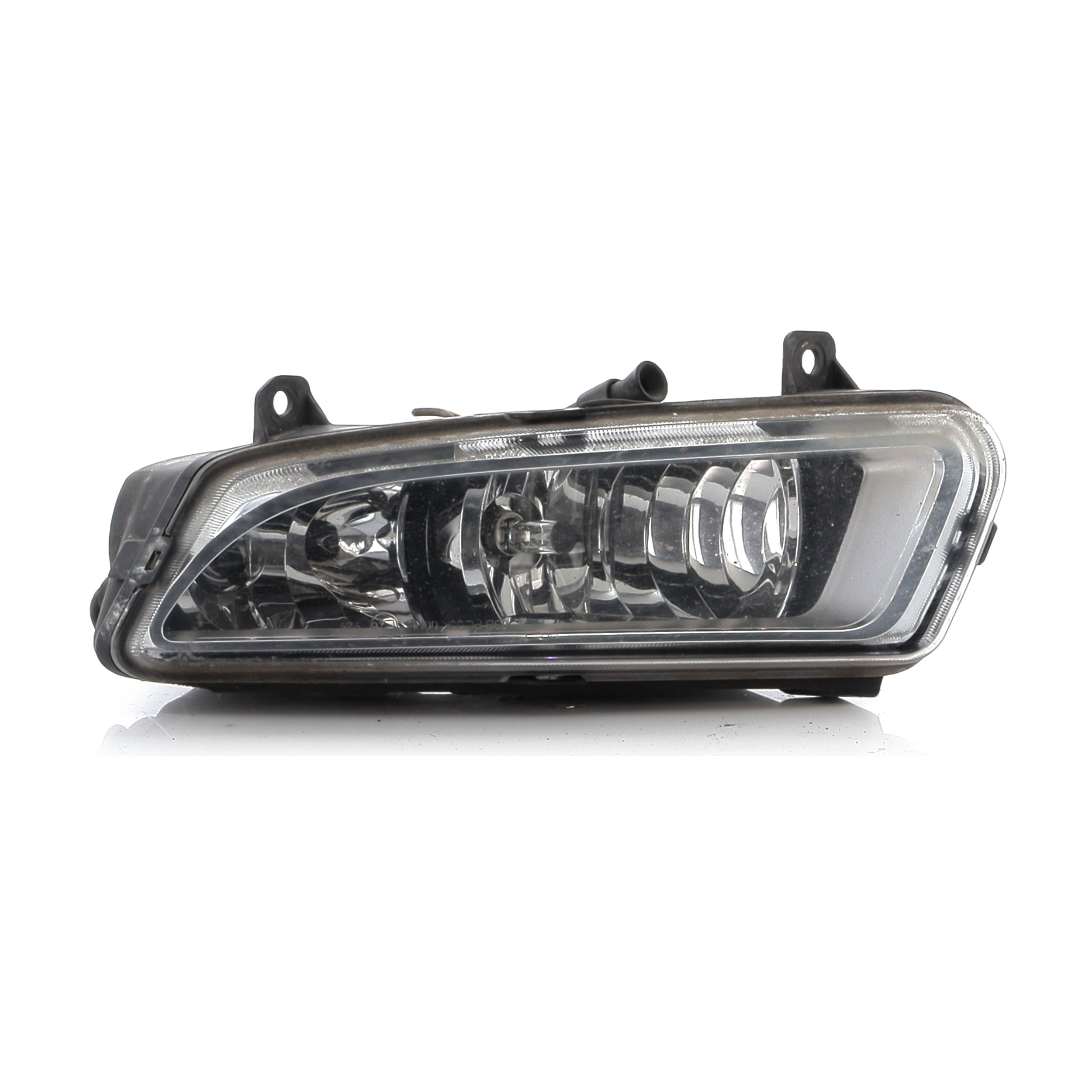 Antibrouillard gauche 6R0941061B - VOLKSWAGEN POLO 5 PH.1 1.6 TDI - J1-4478M J1-4478M