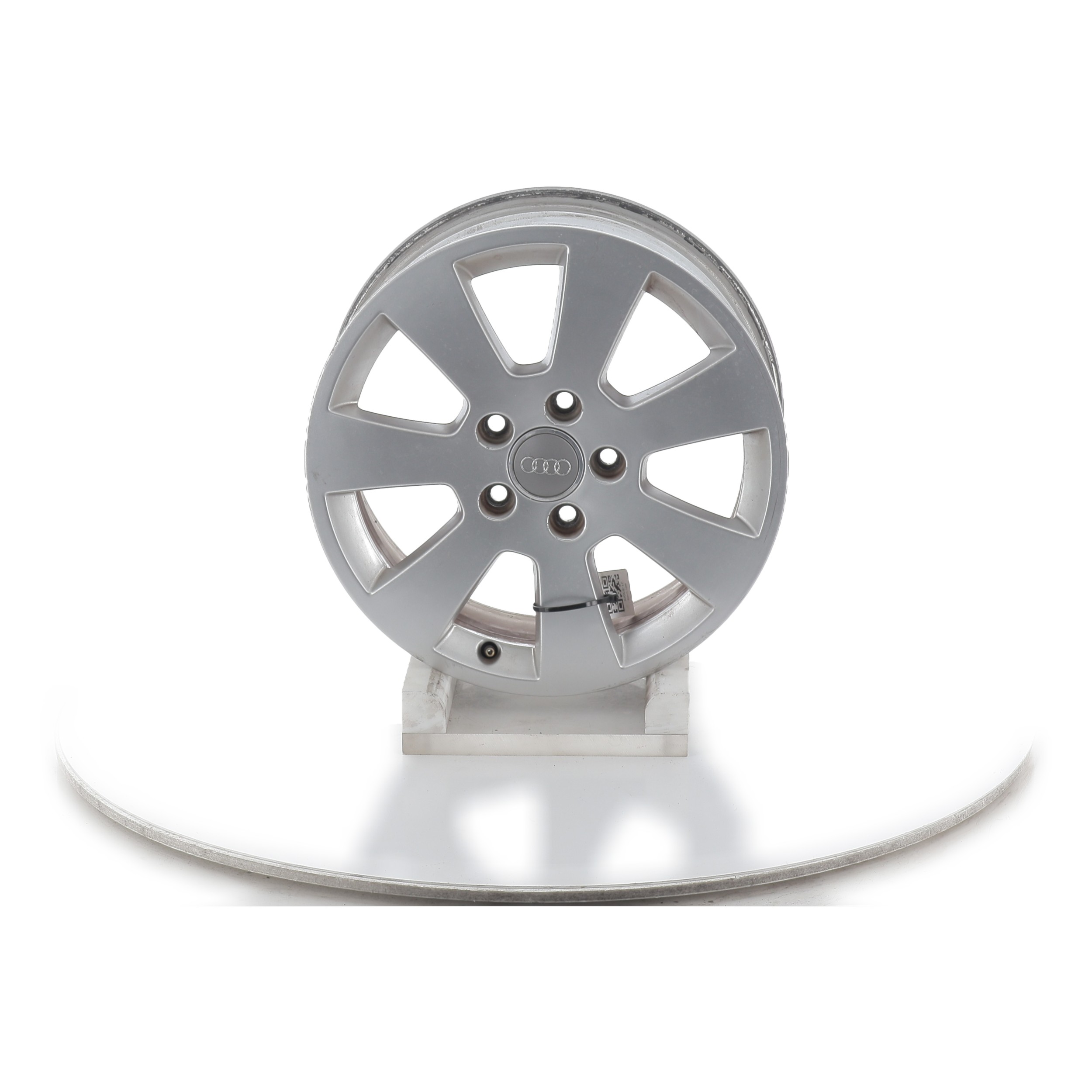 Jante alu 8P0601025EK - AUDI A3 2 PH.1 1.9 TDI - J1-6300I J1-6300I