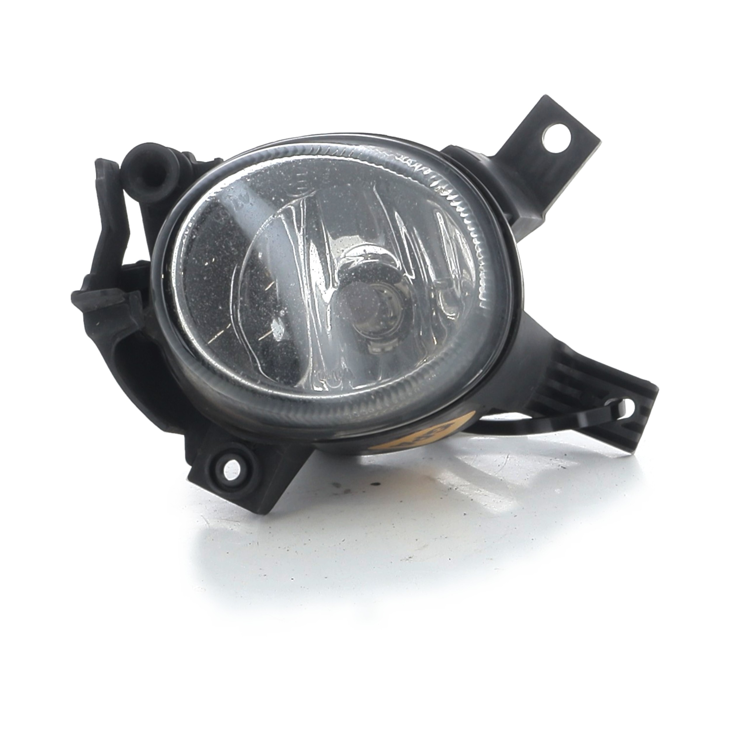 Antibrouillard droit 4E0941700A - AUDI A4 2 PH.2 3.0 TDI V6 24V 4X4 - L0-2344J L0-2344J