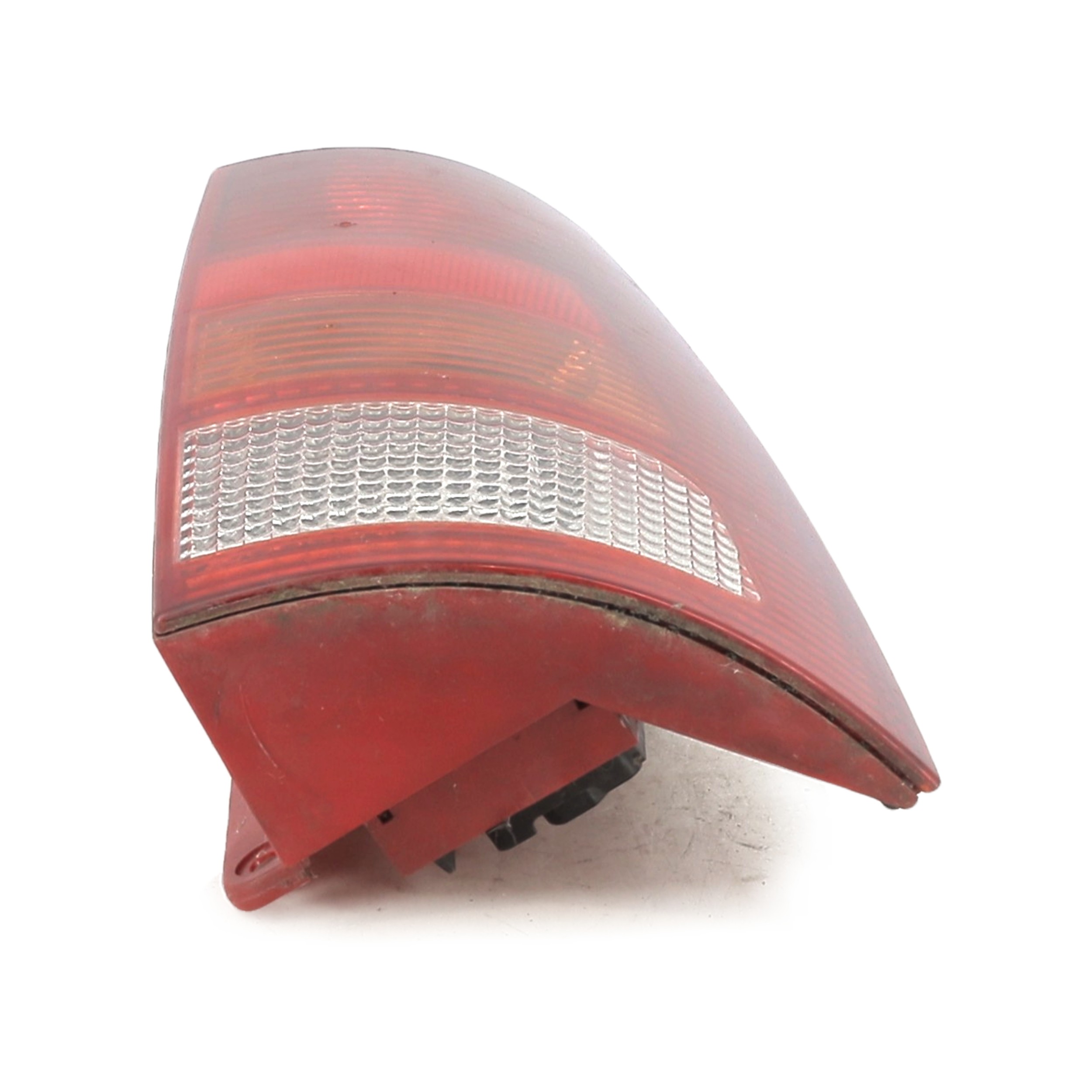 Feu arrière droit FORD FOCUS 1 réf. 1233322 L1-3477K L1-3477K