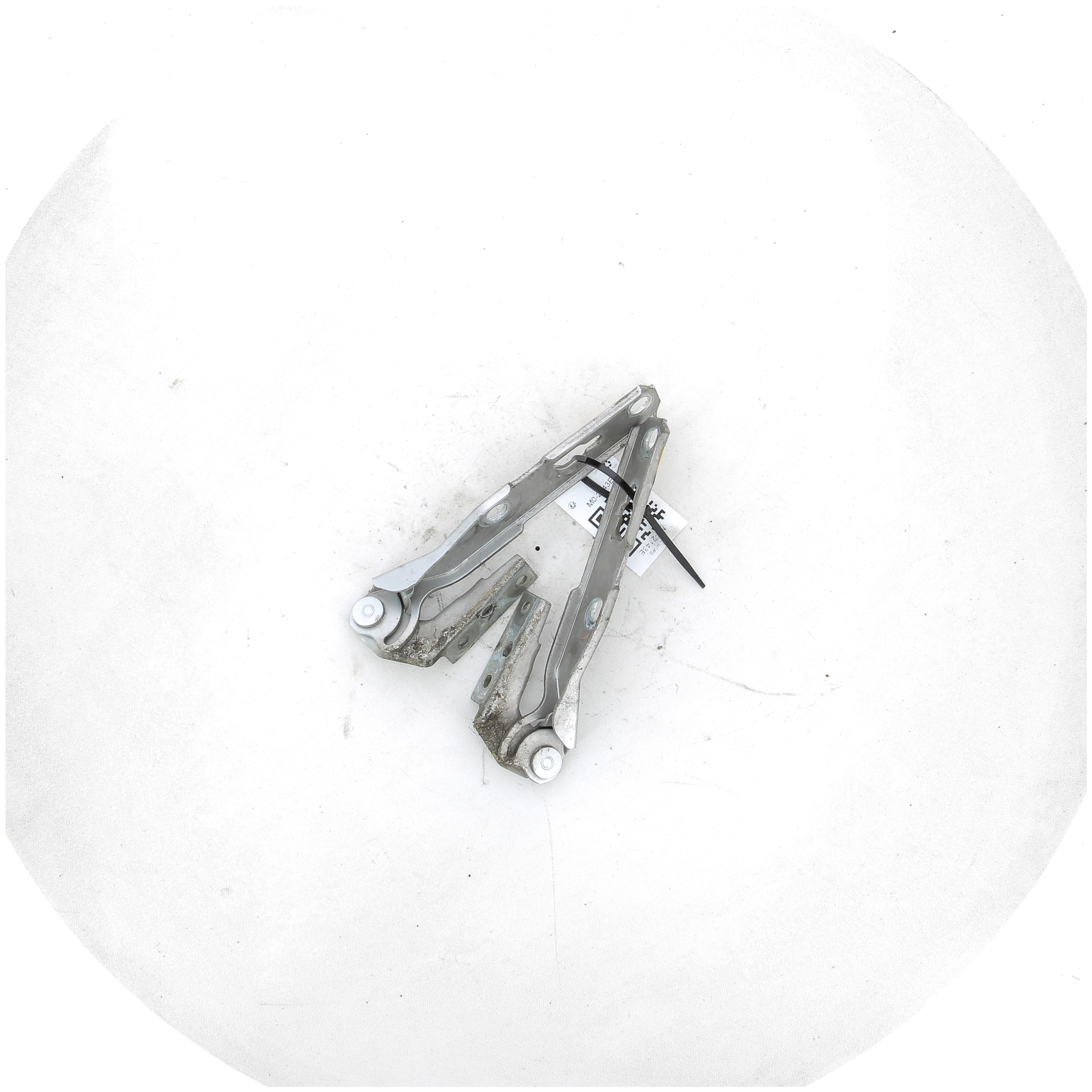 CHARNIERES DE CAPOT 8E0823301F - AUDI A4 AVANT 2 PH.1 1.9 TDI - M0-2143E M0-2143E