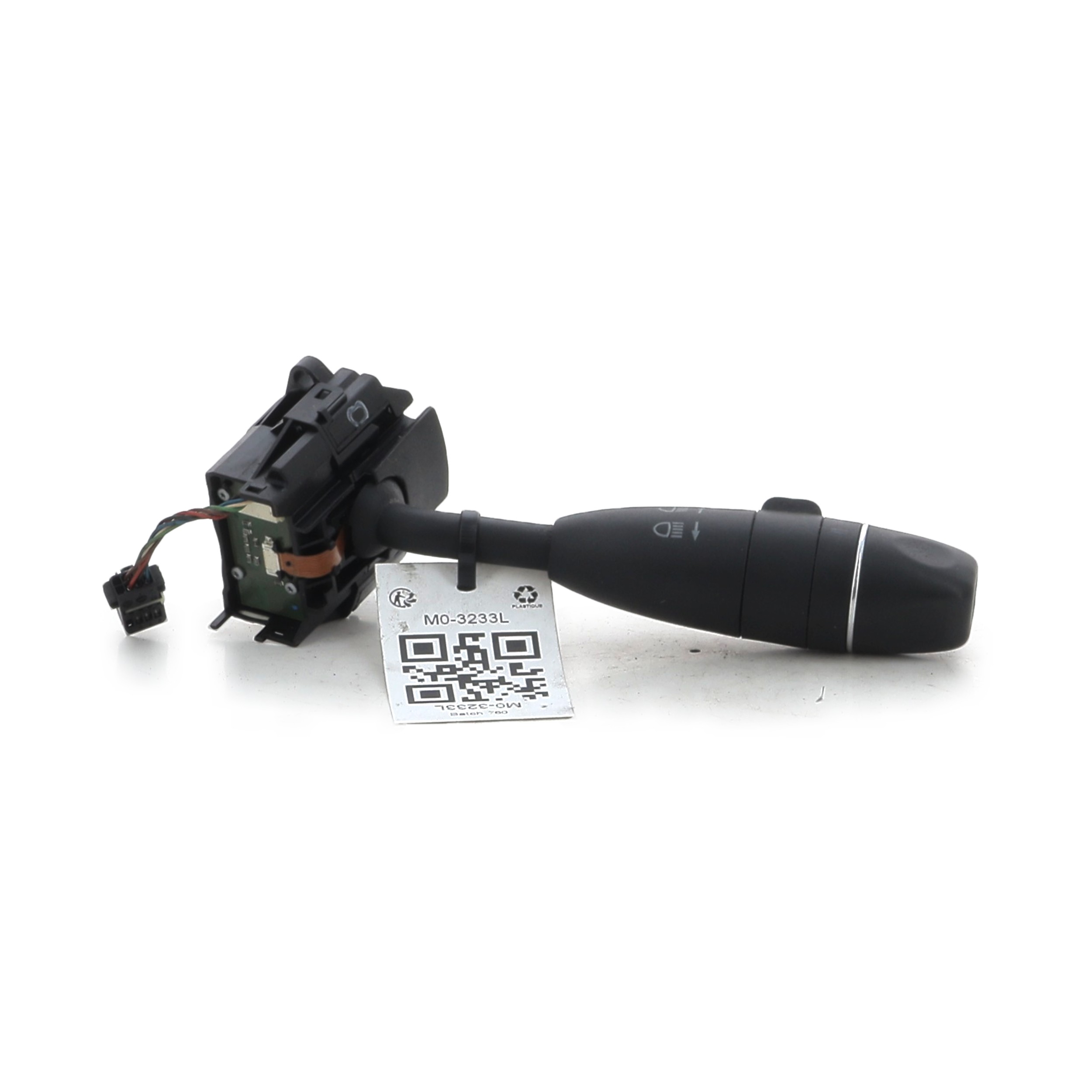 M0-3233L