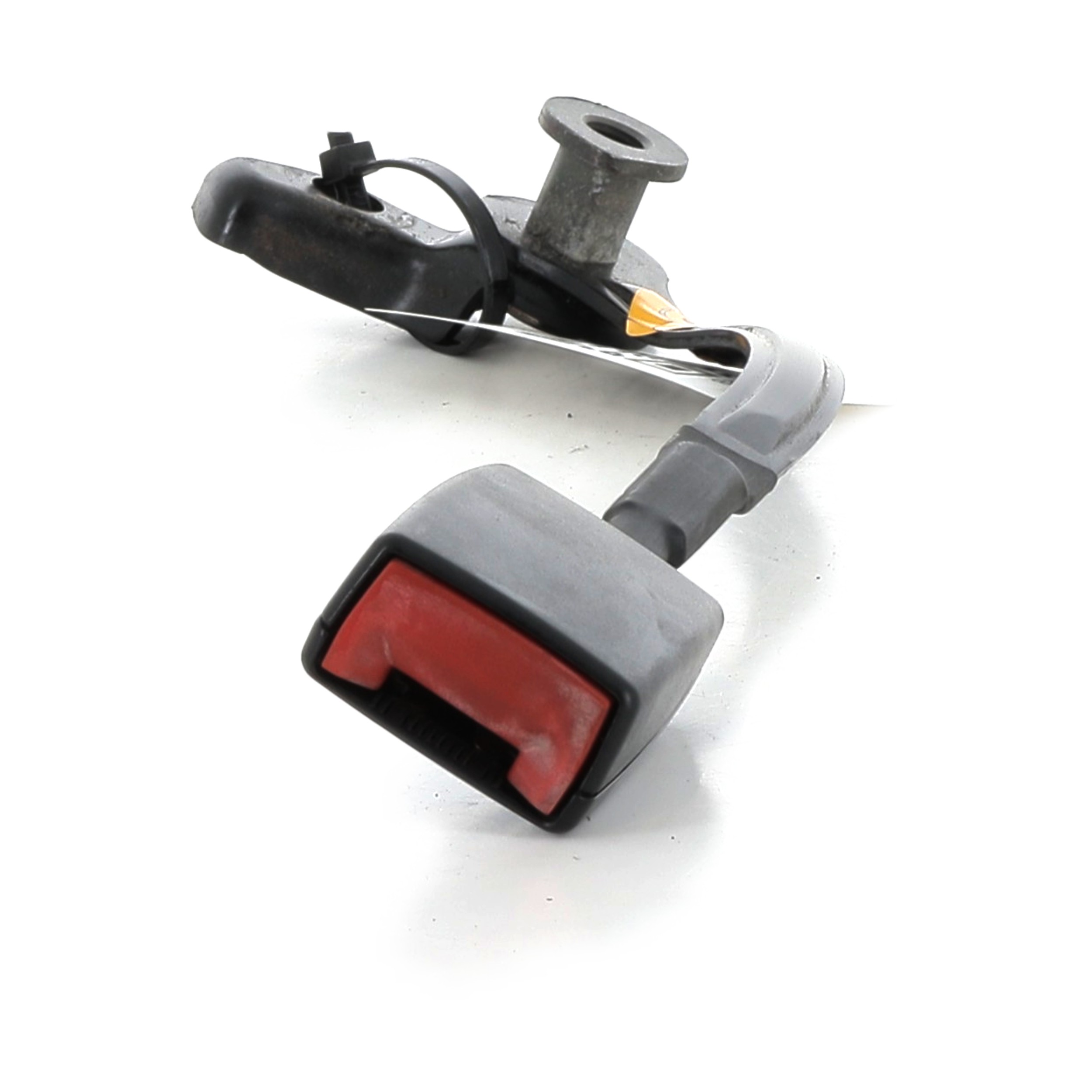 Attache ceinture avant gauche VOLKSWAGEN PASSAT 4 PH.2 M0-4742B M0-4742B