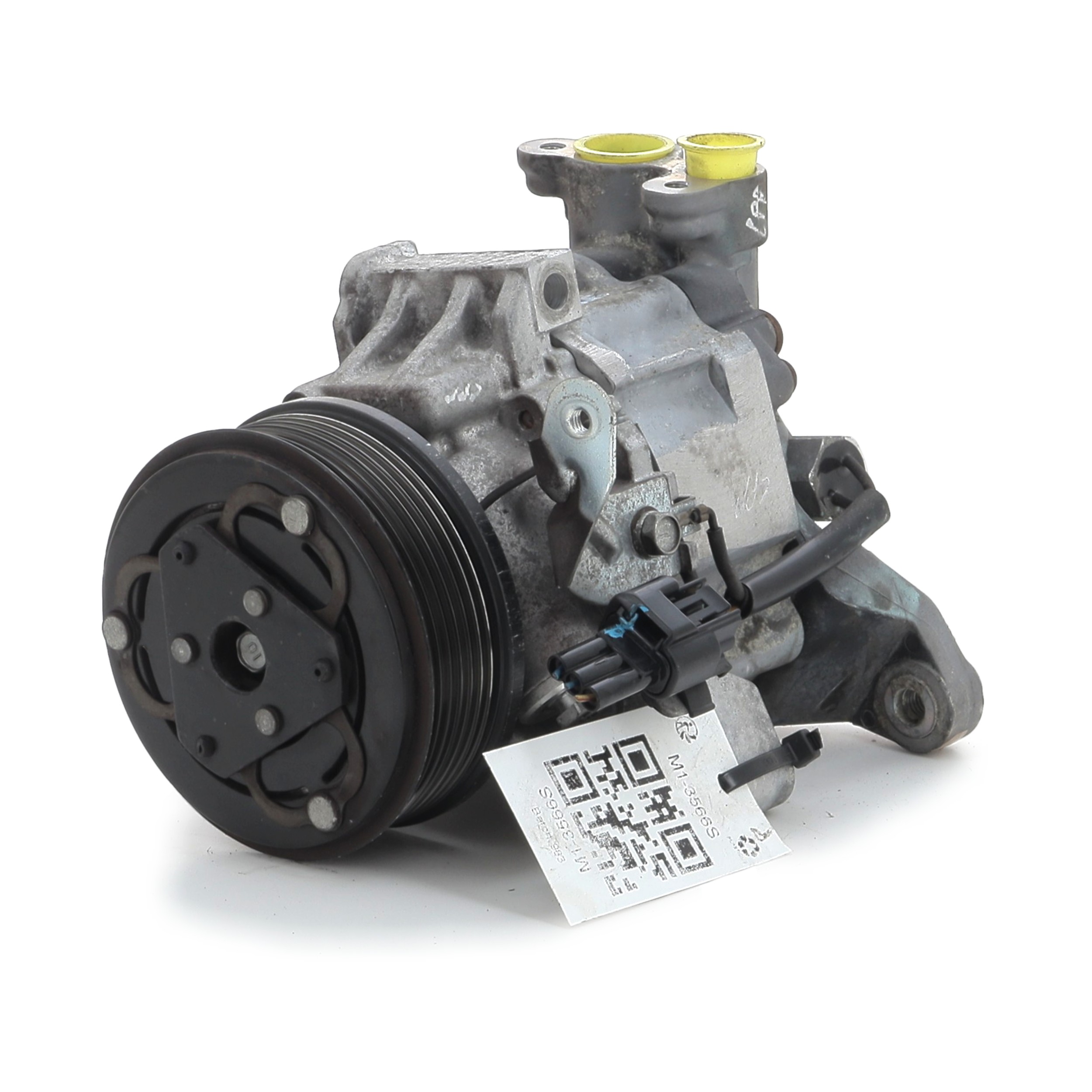 Compresseur de climatisation SUBARU FORESTER 3 2.0D 147 réf. 73111SC001 M1-3566S M1-3566S