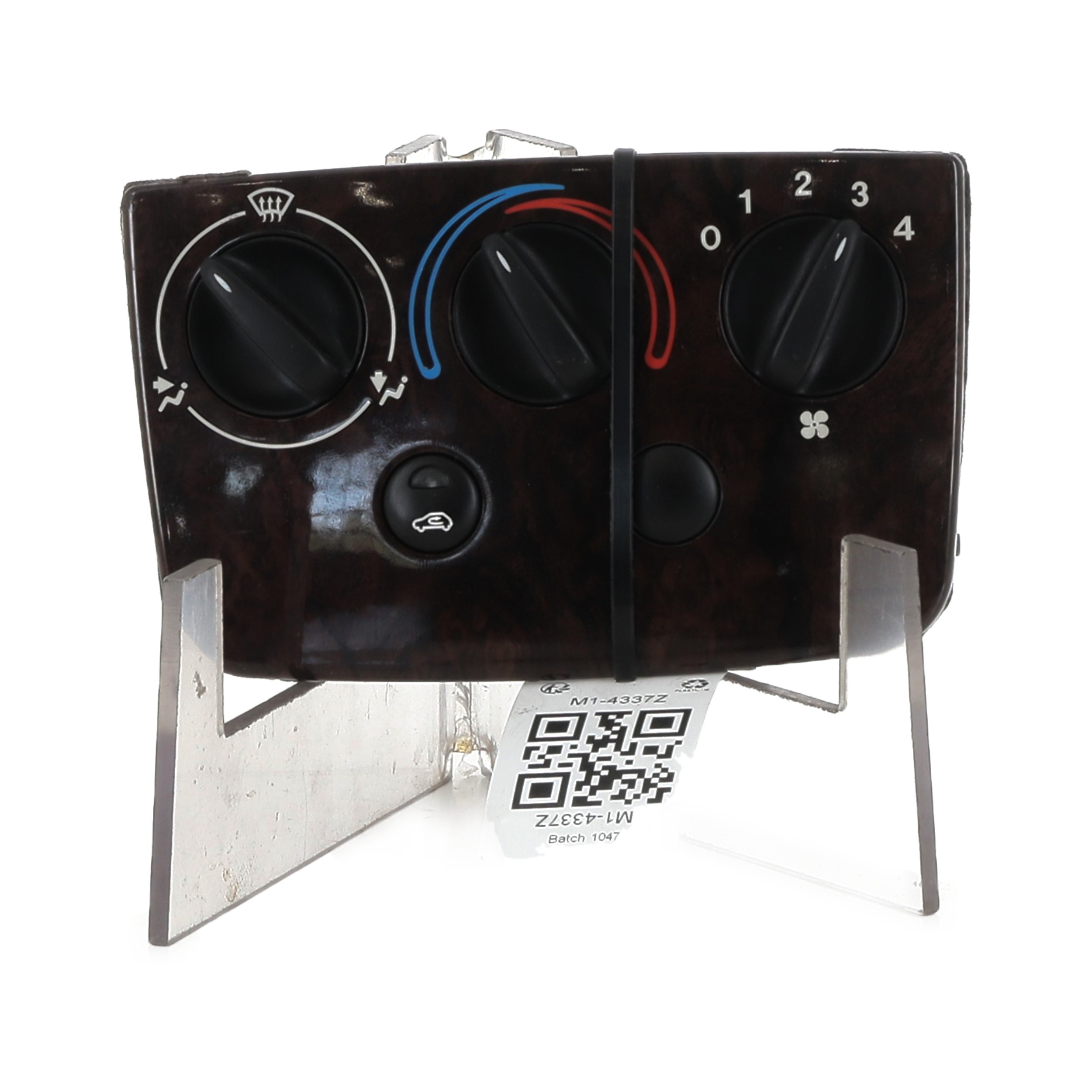 Commande de chauffage 1143930 - FORD FIESTA 4 PH.1 -NS1K_TYPE - M1-4337Z M1-4337Z