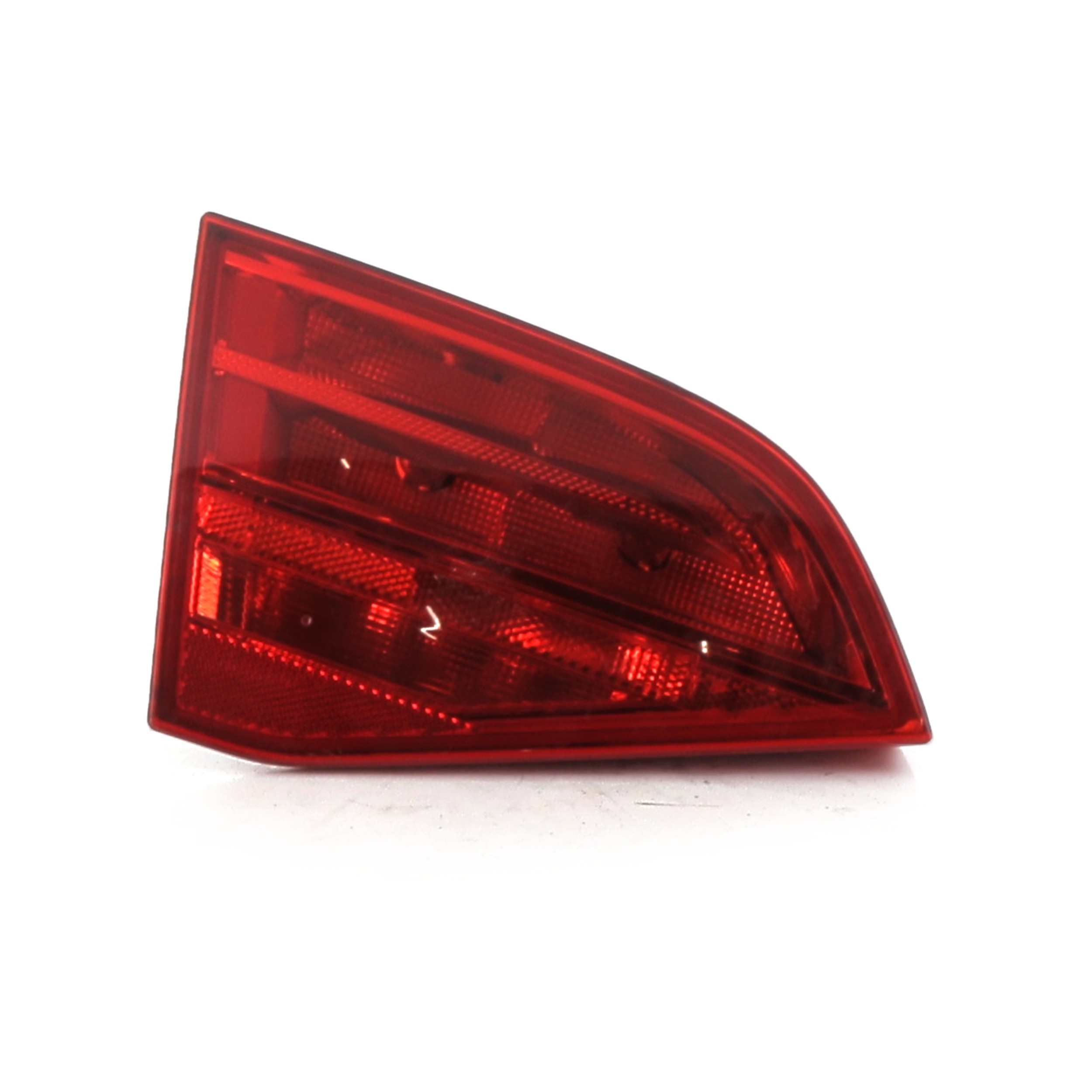 Feu de hayon gauche 8K9945093 - AUDI A4 AVANT 3 PH.1 2.0 TFSI - M1-5784P M1-5784P