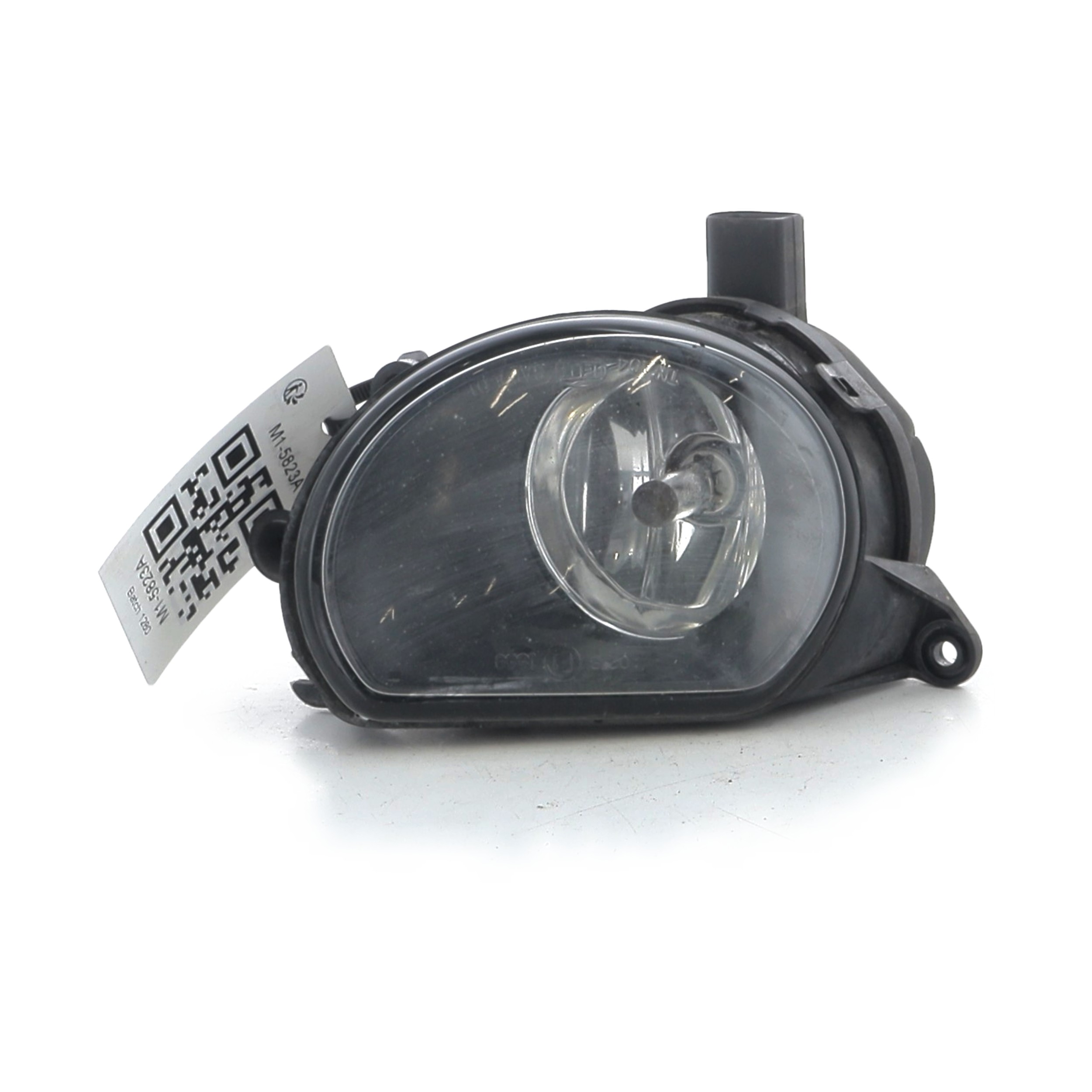 Antibrouillard droit 8P0941700A - AUDI A3 SPORTBACK 2 PH.1 TDI - M1-5823A M1-5823A