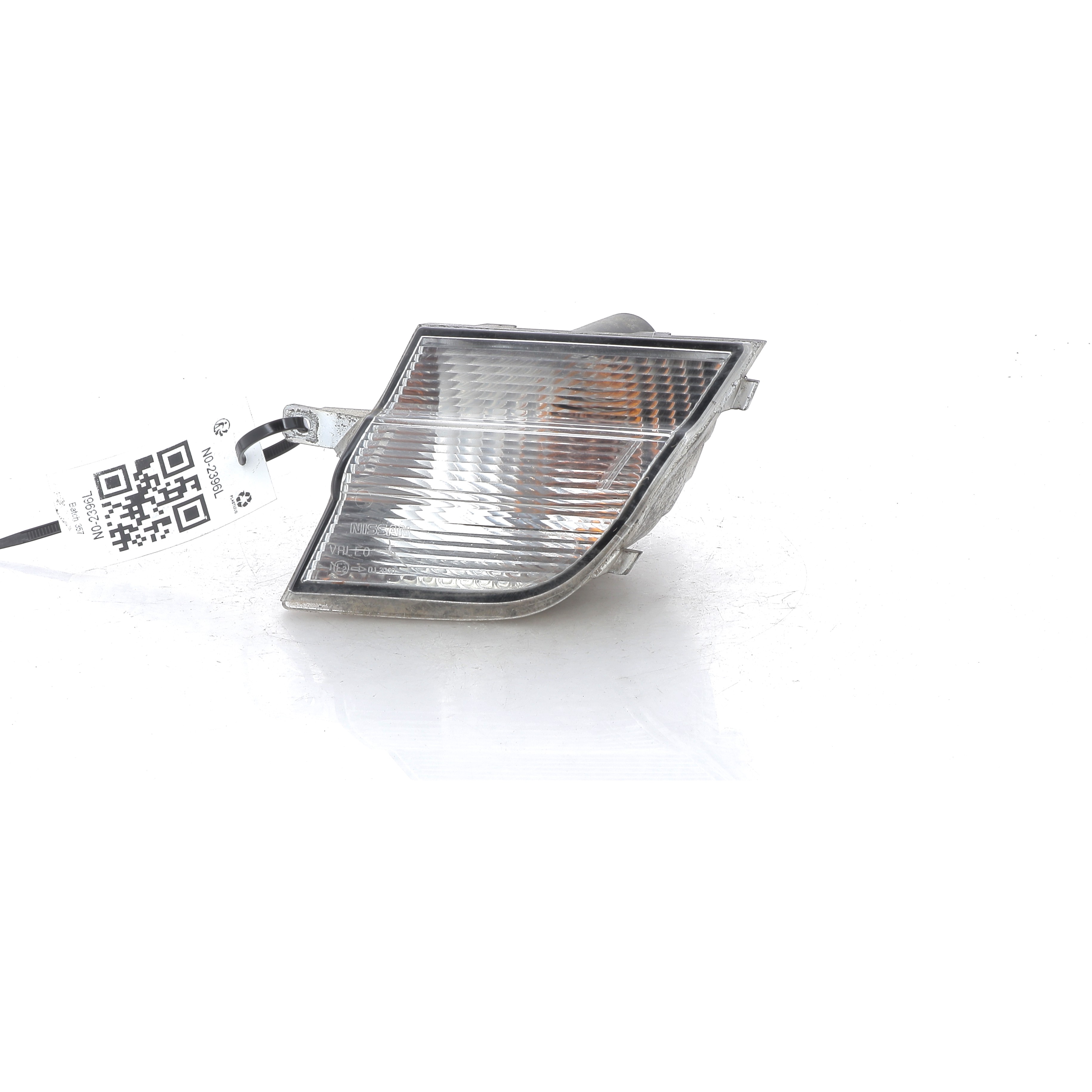 Clignotant avant gauche NISSAN MICRA 3 PH.1 réf. 26135BC400 N0-2396L N0-2396L