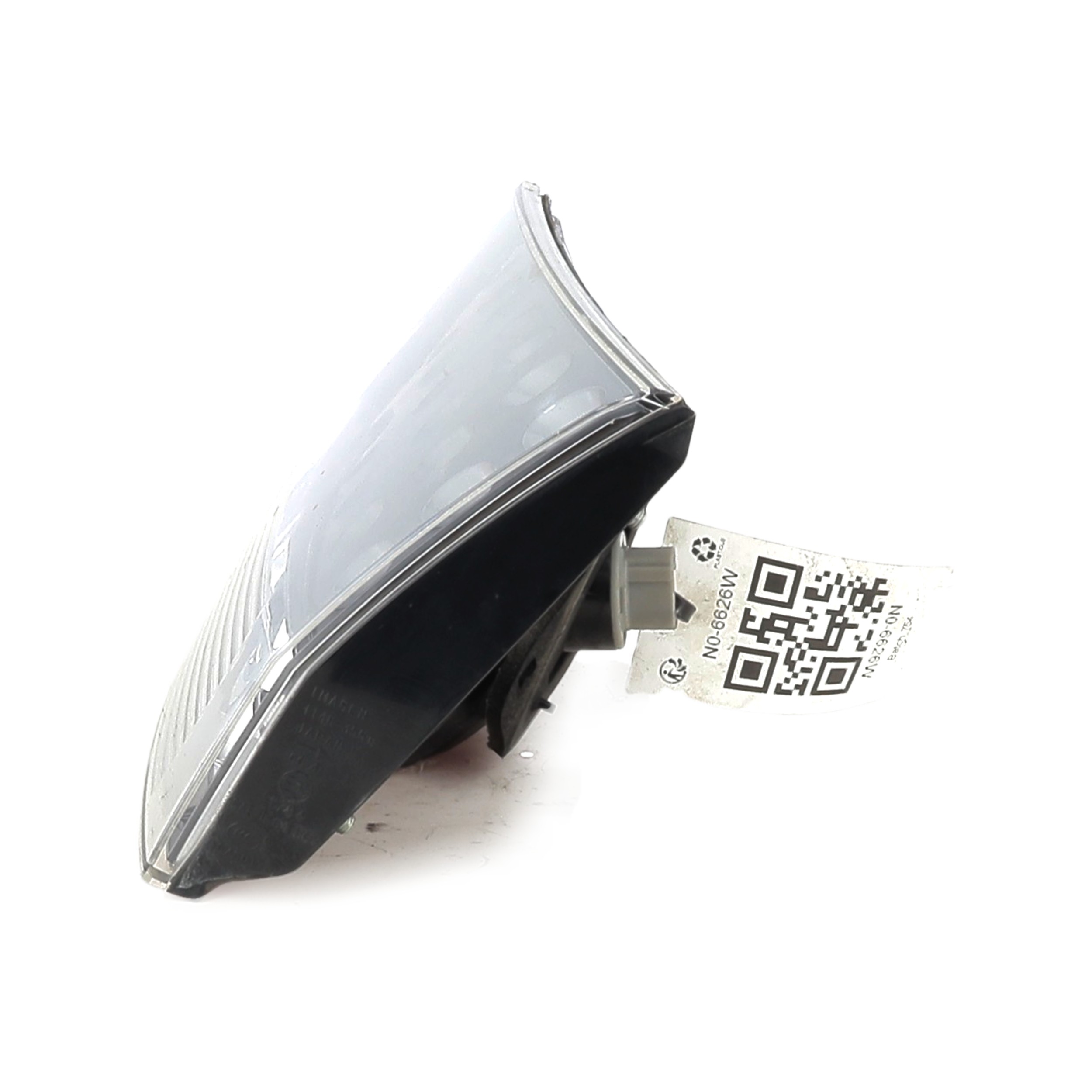 Feu de hayon droit 8331A042 - MITSUBISHI OUTLANDER 2 PH.2 2.2 DI-D - N0-6626W N0-6626W