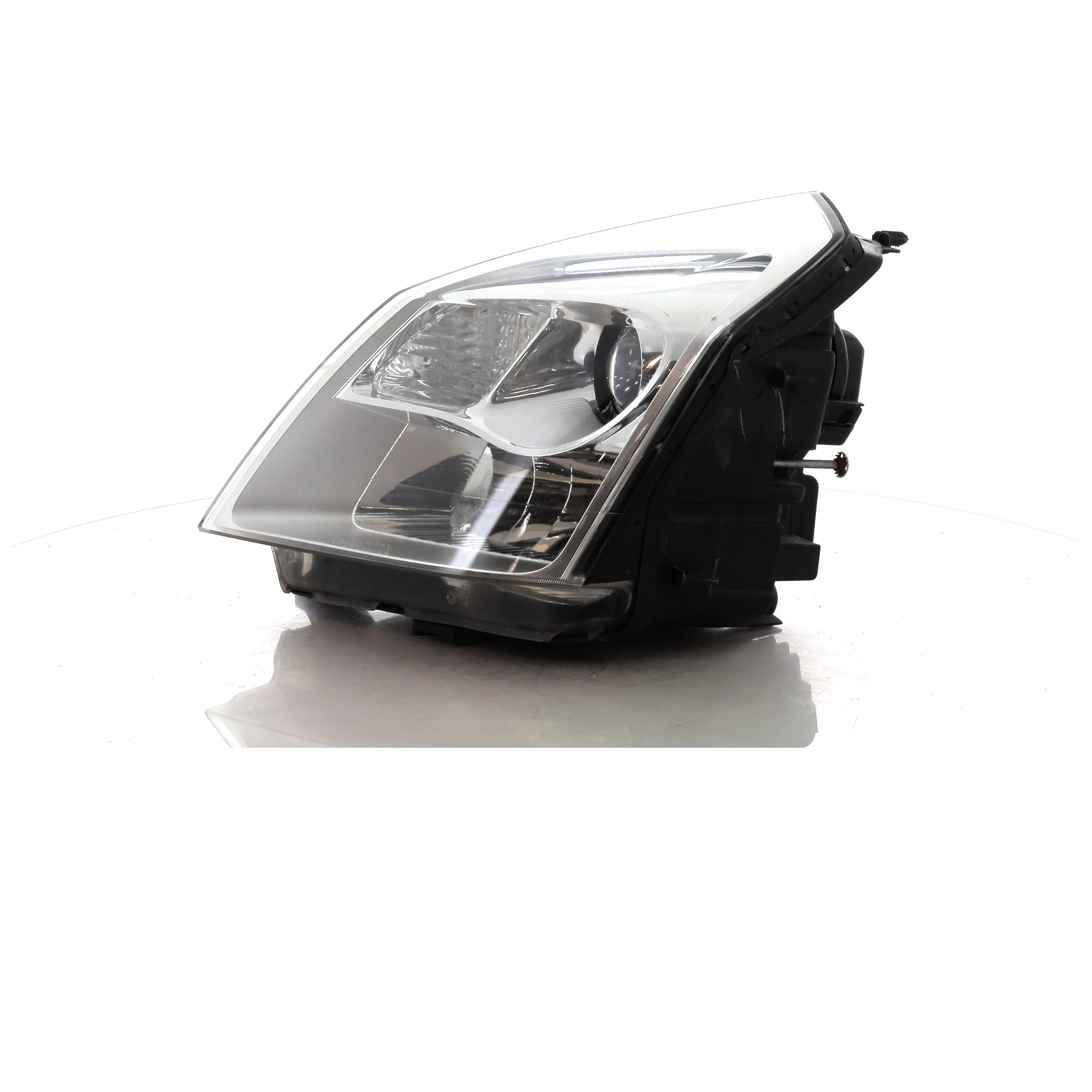 Phare gauche réf. 7701061800 RENAULT VEL SATIS PH.2 N0-7304M N0-7304M