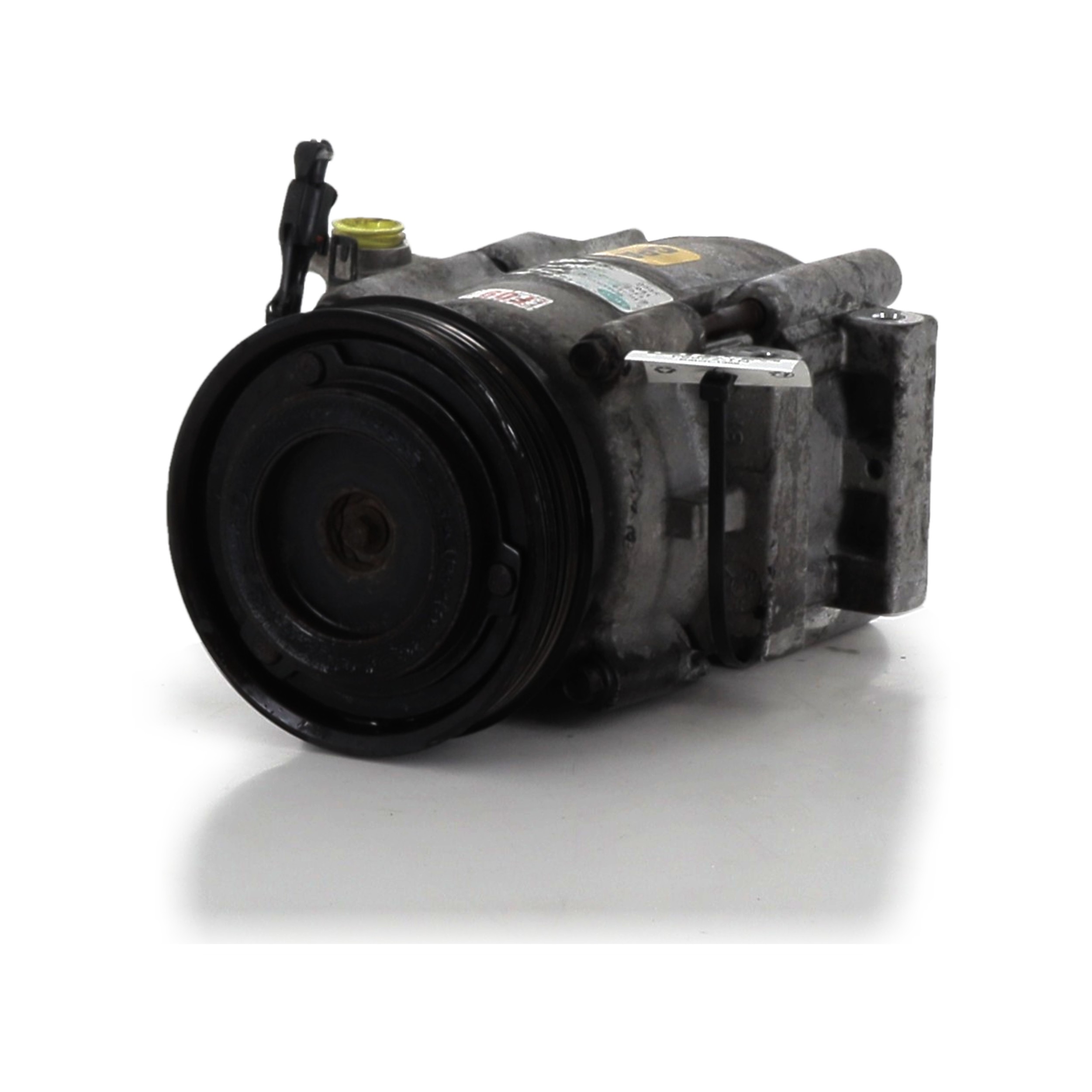 Compresseur de climatisation HYUNDAI TRAJET CRDI réf. 977013A481 N1-7206J N1-7206J