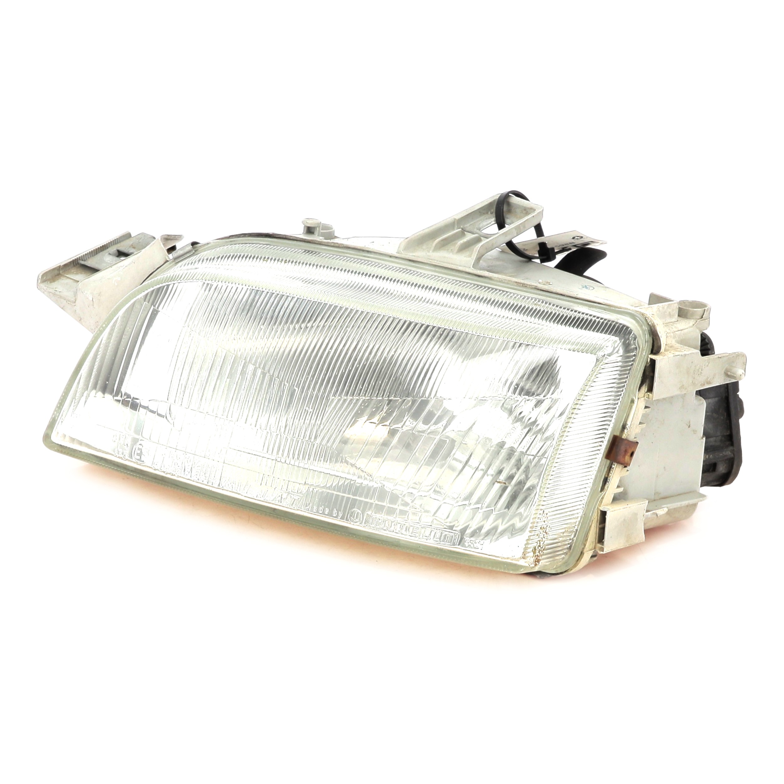 Phare gauche réf. 46402650 FIAT PUNTO 1 P0-3598B P0-3598B