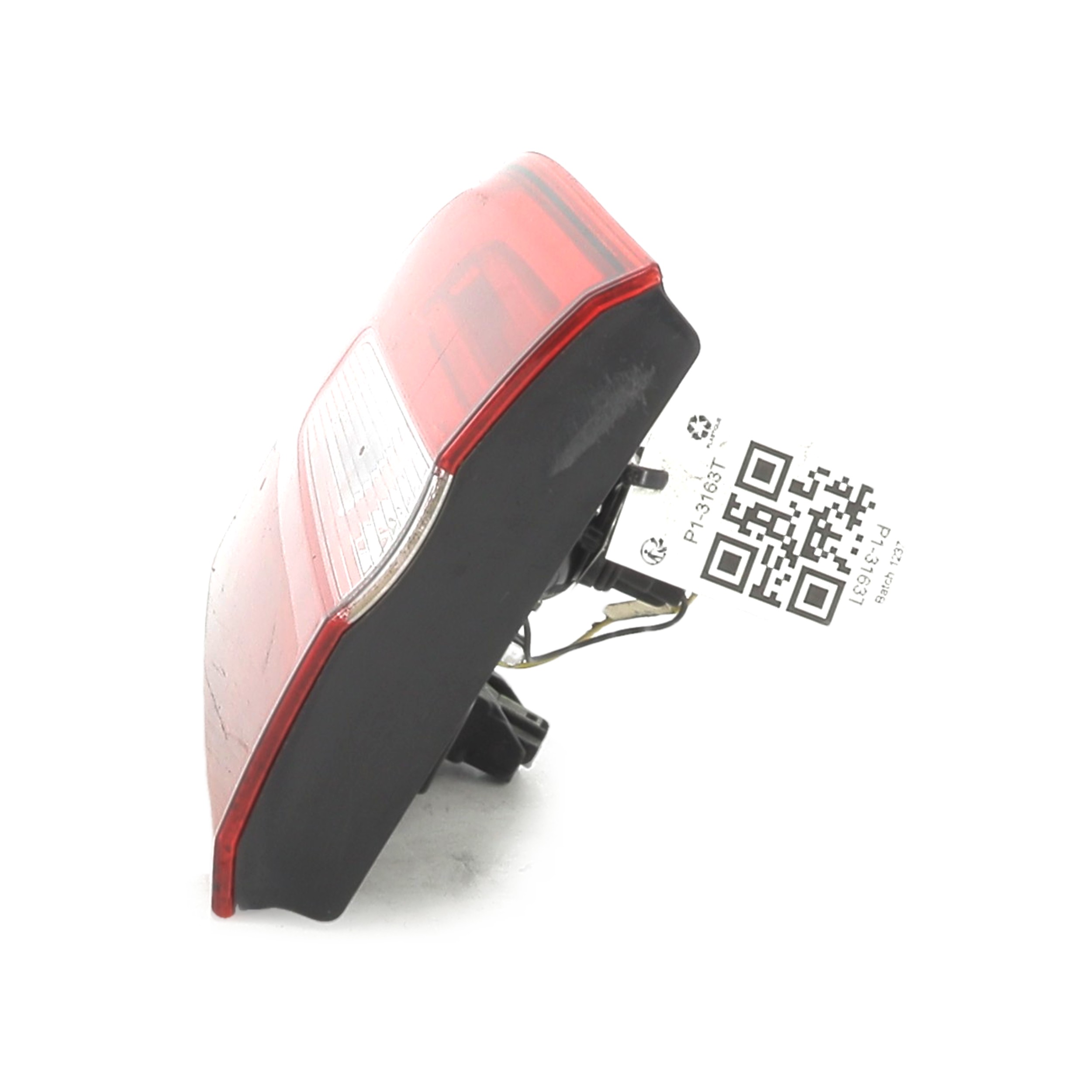 Feu de hayon droit 1669068501 - MERCEDES ML 3 250CDI4M - P1-3163T P1-3163T