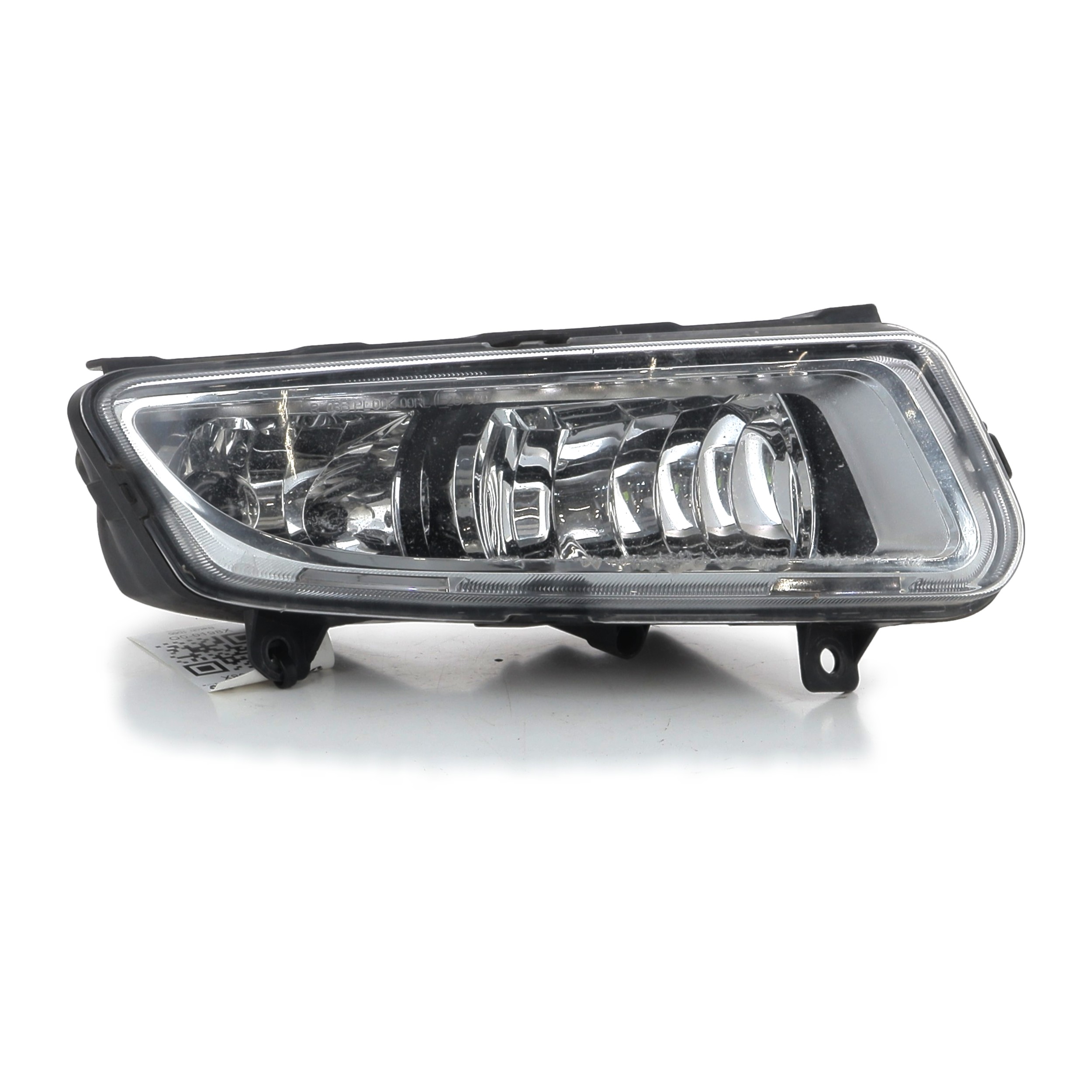Antibrouillard droit 6R0941062C - VOLKSWAGEN POLO 5 PH.1 1.6 TDI - Q0-0198X Q0-0198X