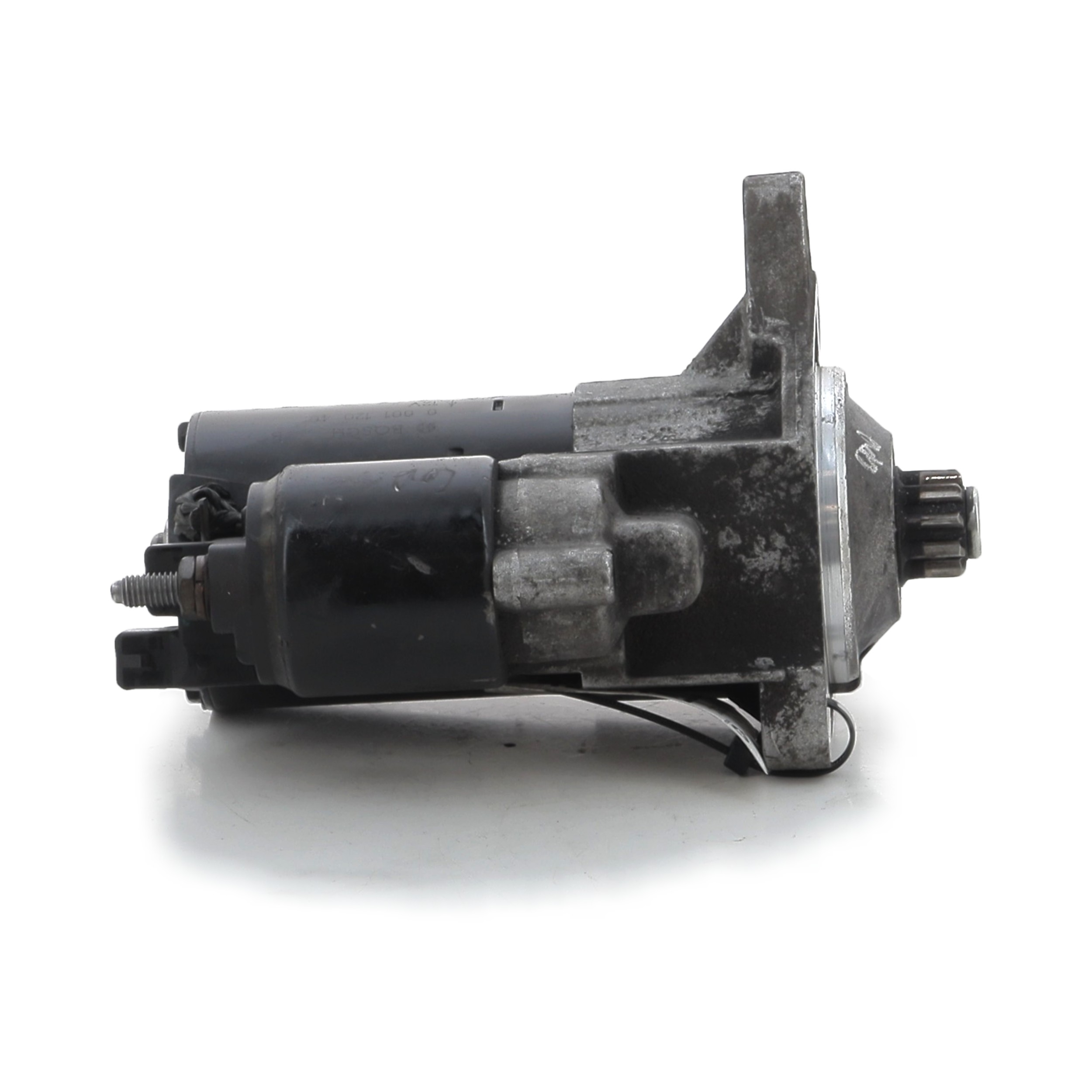 Démarreur VOLKSWAGEN GOLF 4 1.6 réf. 020911023FX Q0-7382C Q0-7382C