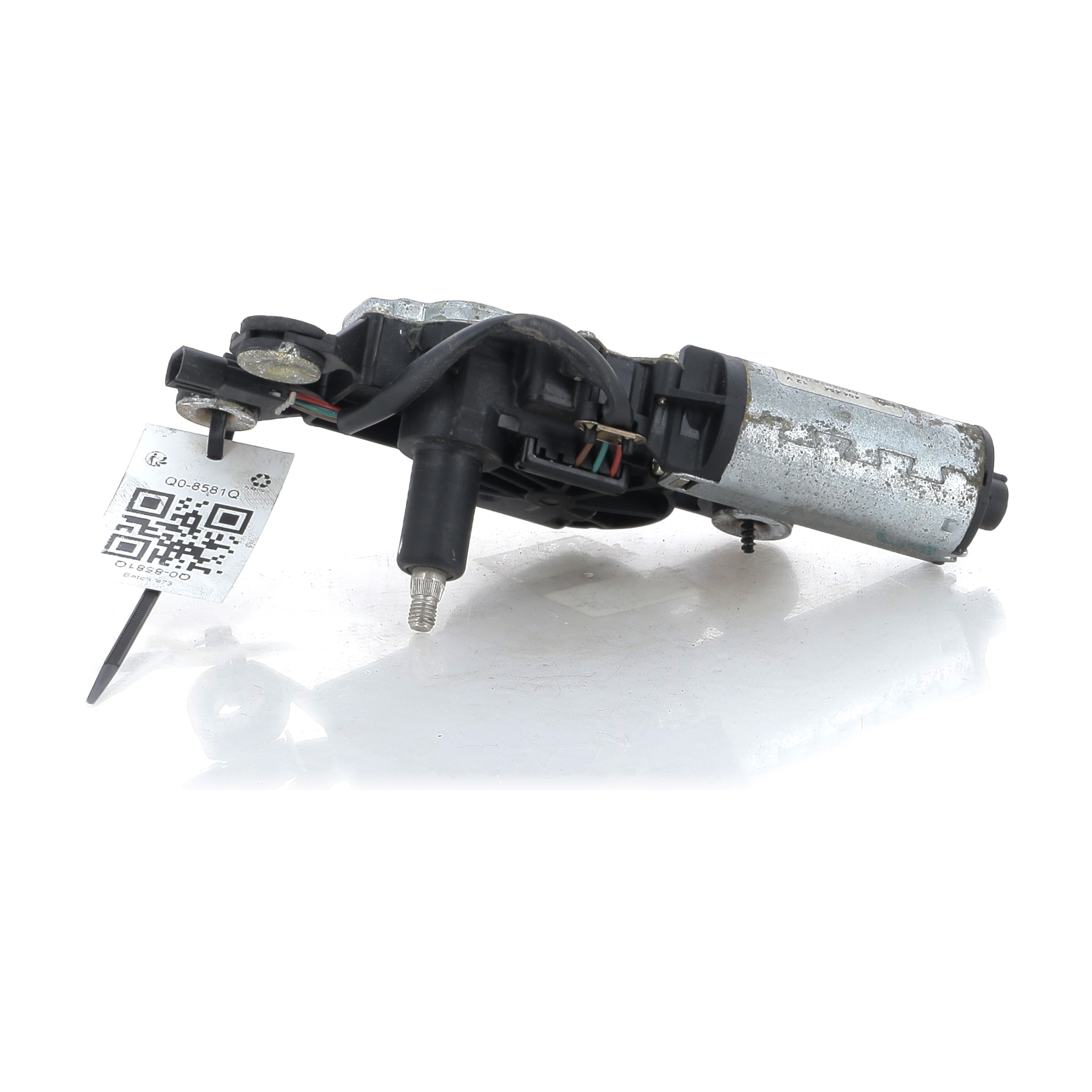 Q0-8581Q