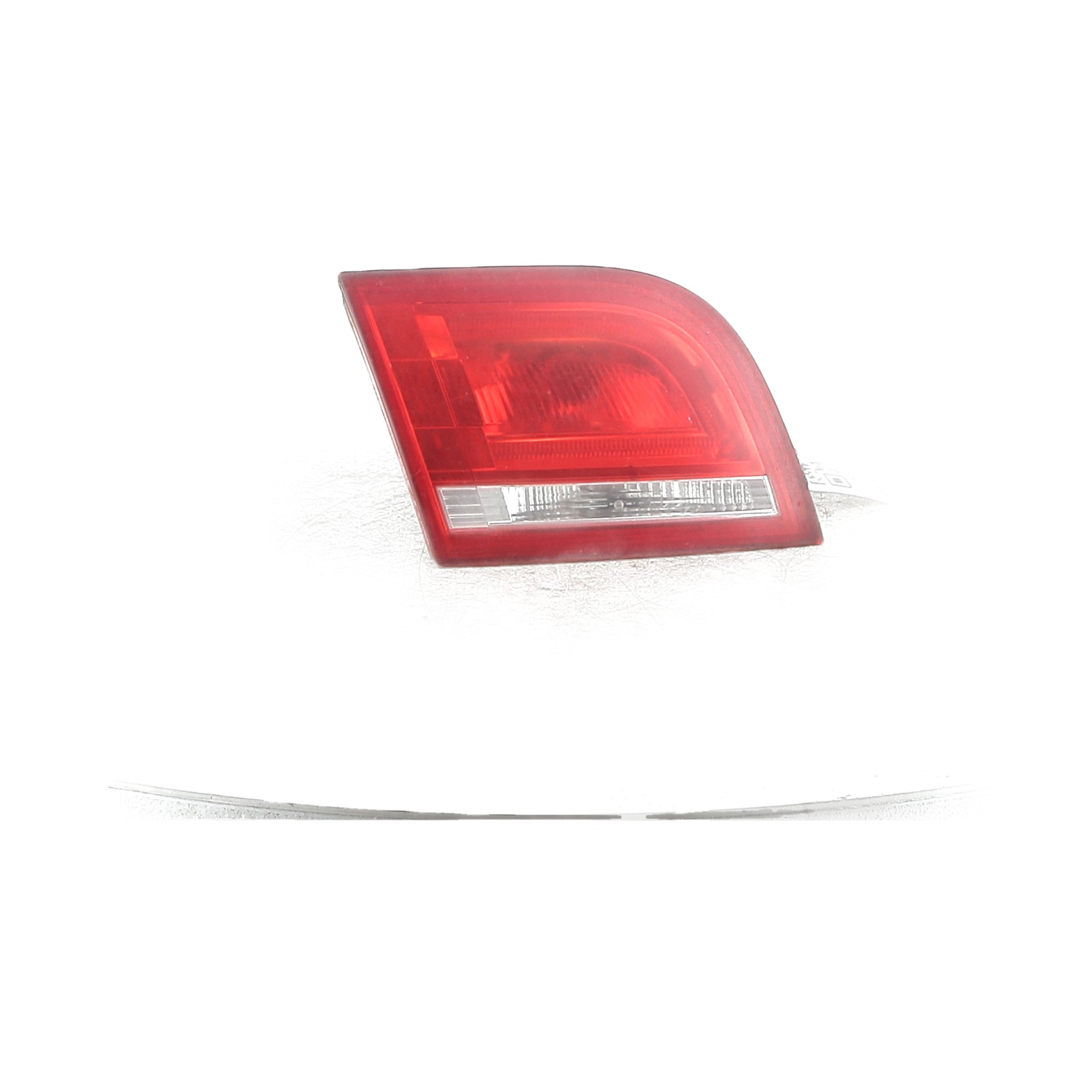 Feu de hayon gauche 8P4945093D - AUDI A3 SPORTBACK 2 PH.2 1.8 TFSI - Q1-0508L Q1-0508L