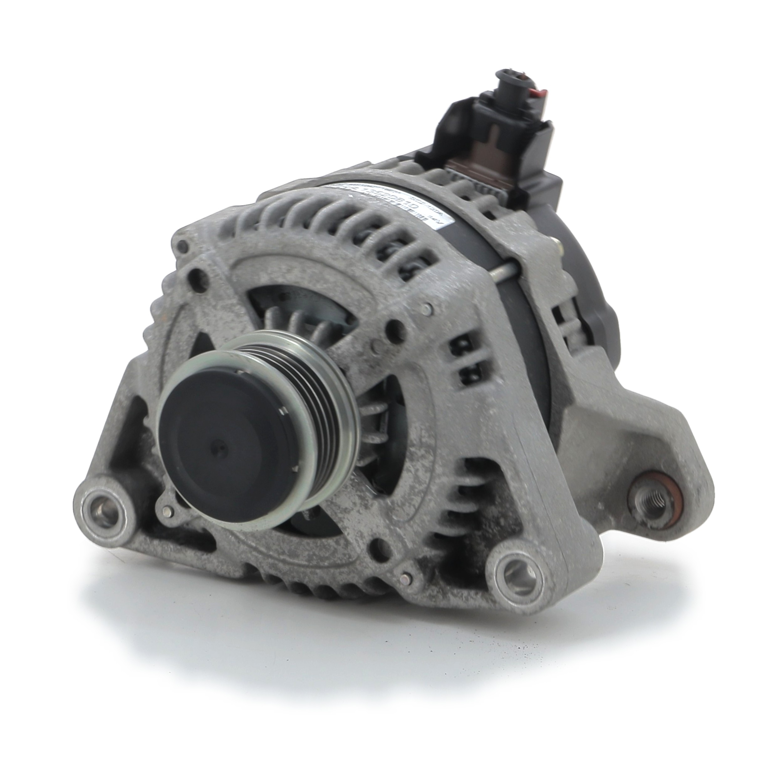 Alternateur OPEL CORSA E 1.4 90 réf. 13520812 Q1-4081K Q1-4081K