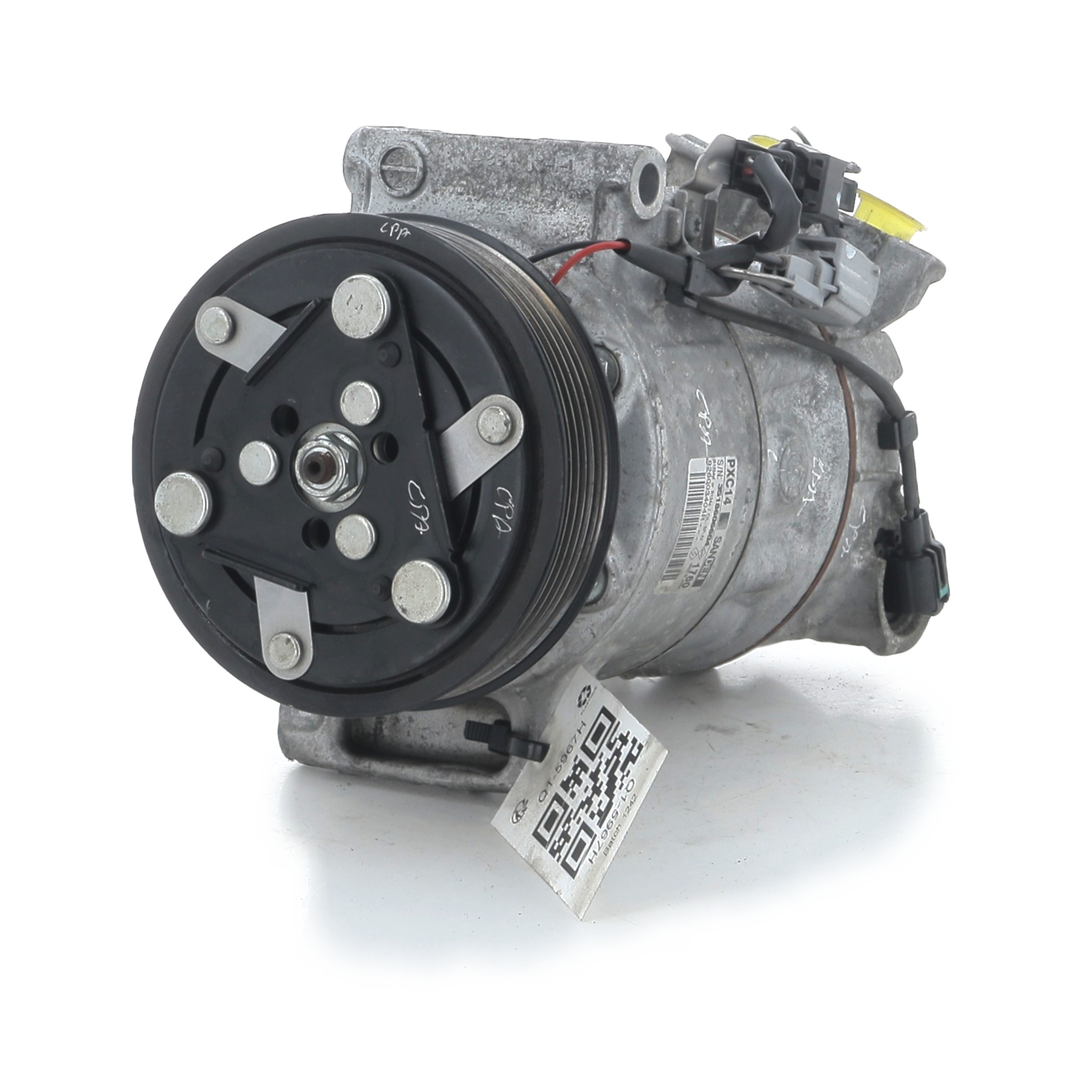 Compresseur de climatisation RENAULT MEGANE 4 PH.1 GT 205 réf. 926005351R Q1-5967H Q1-5967H