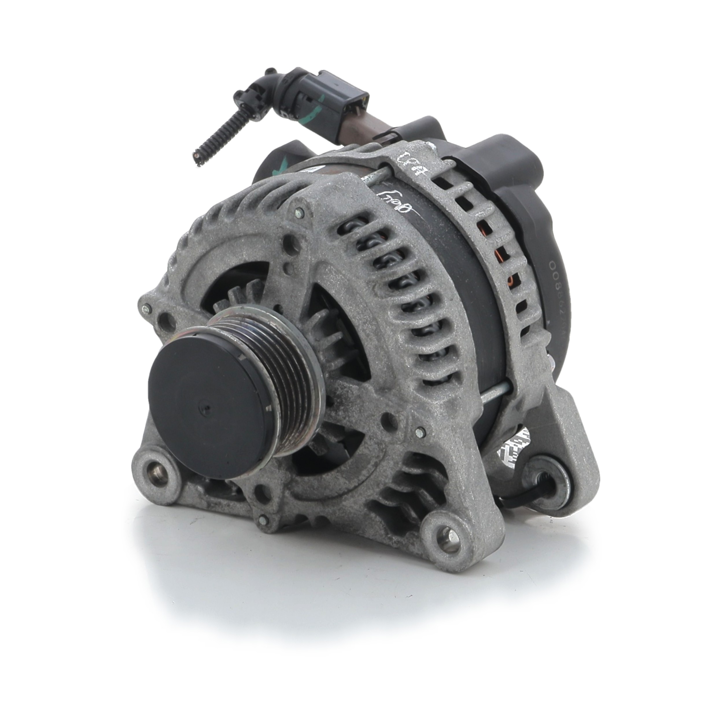 Alternateur OPEL MOKKA 2 1.2T 130 réf. 9835688980 Q1-8218M Q1-8218M