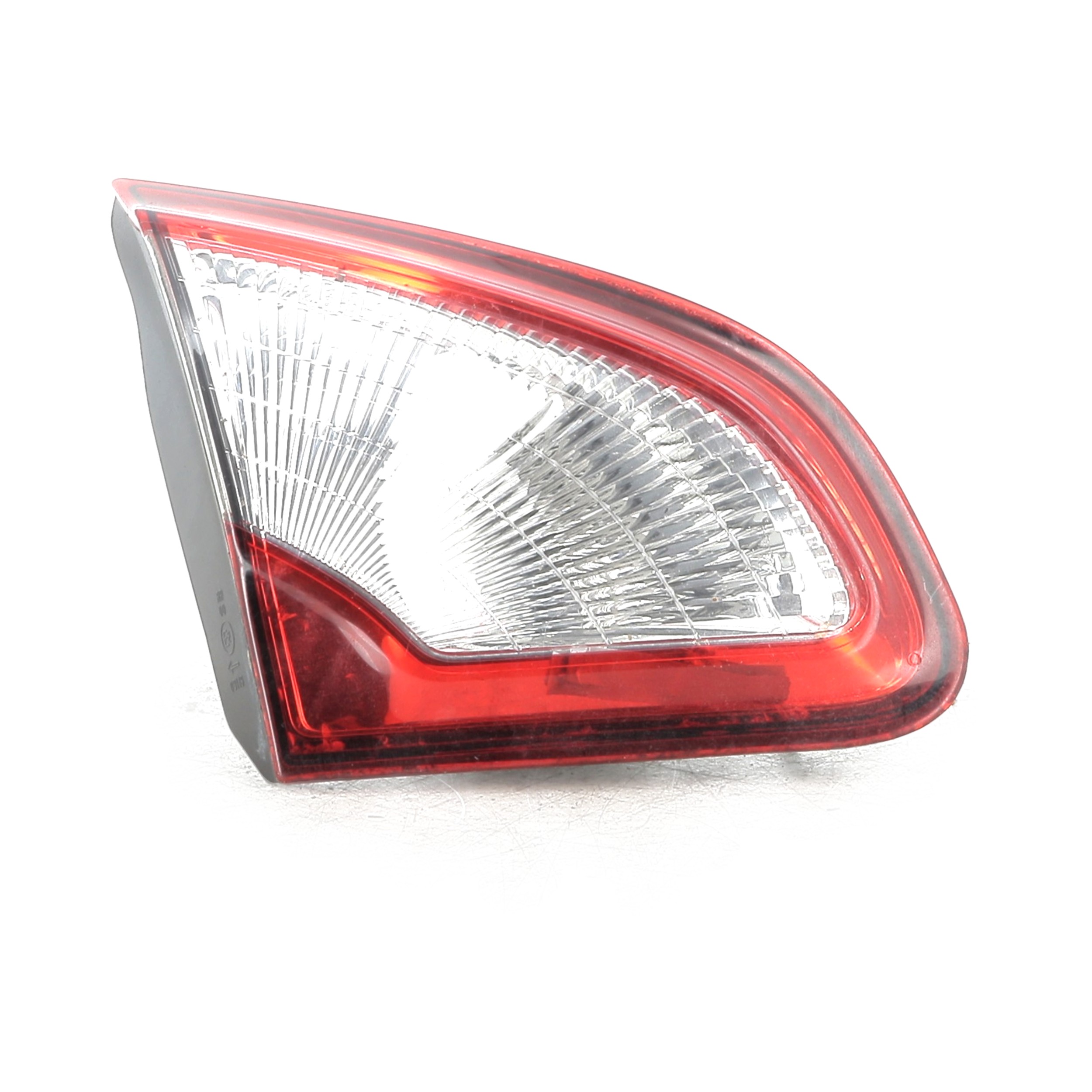 Feu de hayon gauche 26559-BR01A- - NISSAN QASHQAI 1 PH.2 1.6 DCI - R1-2439Q R1-2439Q