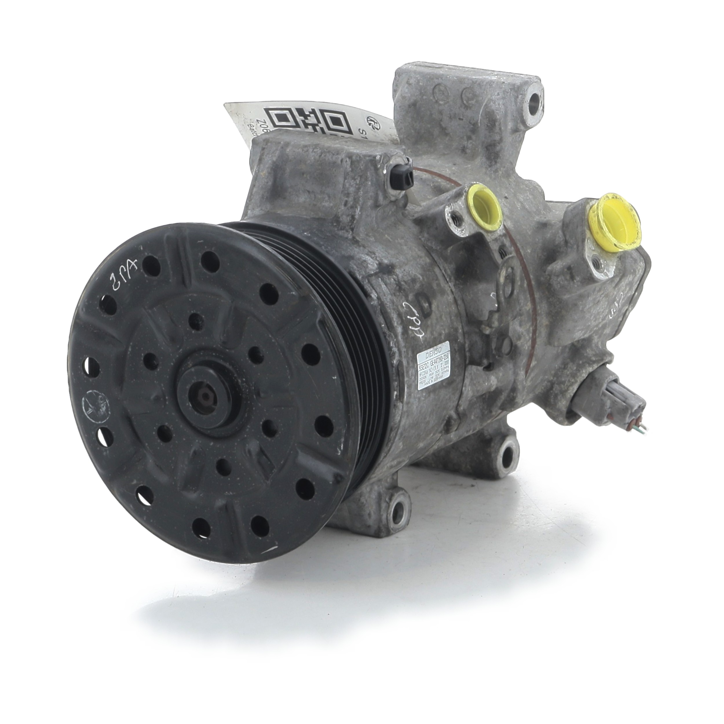 Compresseur de climatisation TOYOTA AURIS 1 PH.1 2.0 D4D réf. 8831002400 S1-1090Z S1-1090Z