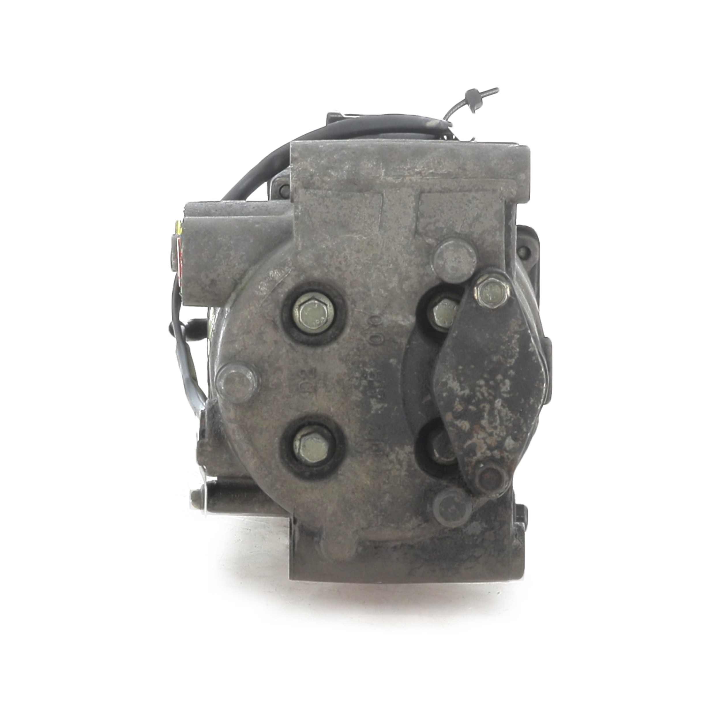 Compresseur de climatisation FORD MONDEO 2 1.8 125 réf. 1710586 S1-2734F S1-2734F