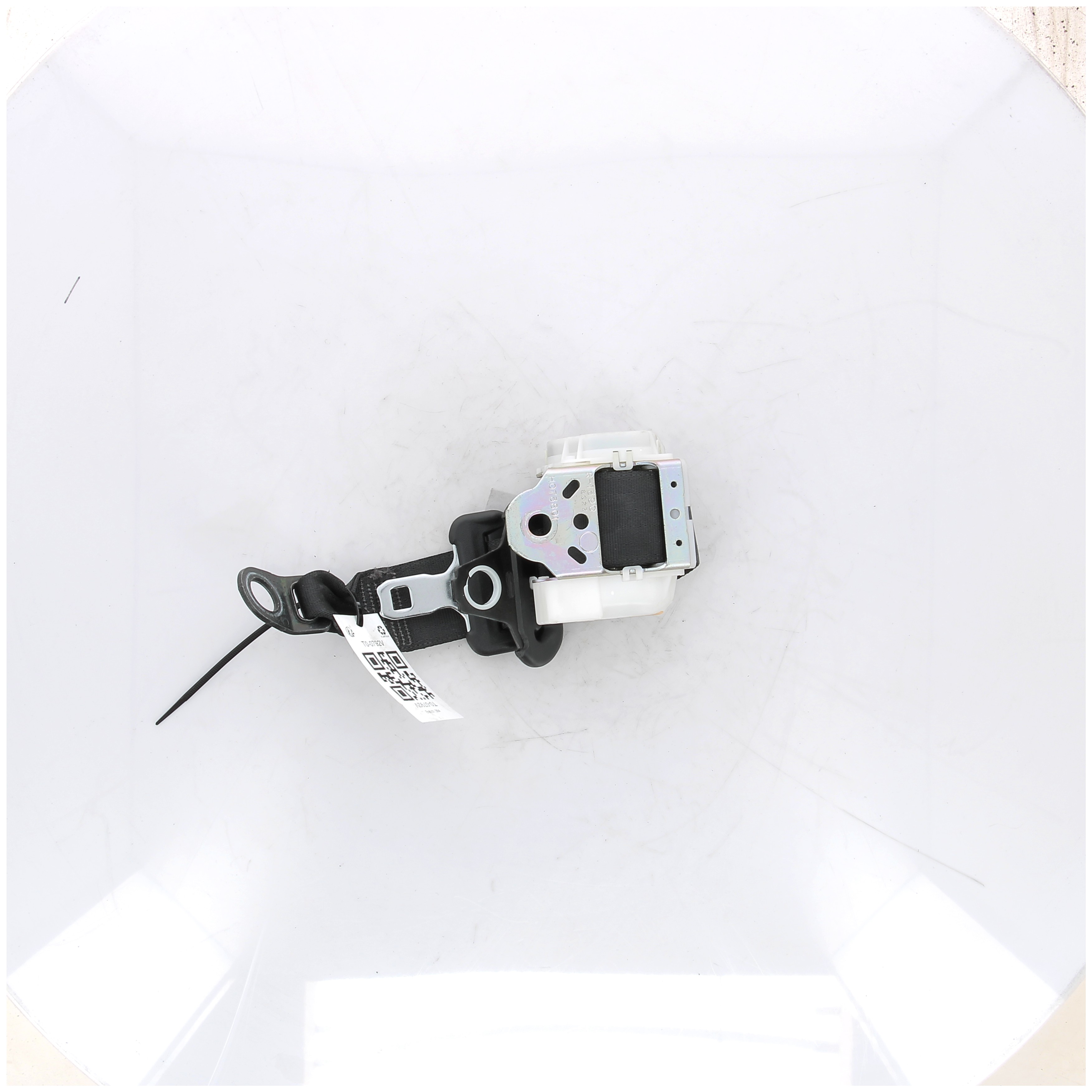 Ceinture arrière droite PEUGEOT 107 PH.3 réf. 16084060XZ T0-0792V T0-0792V