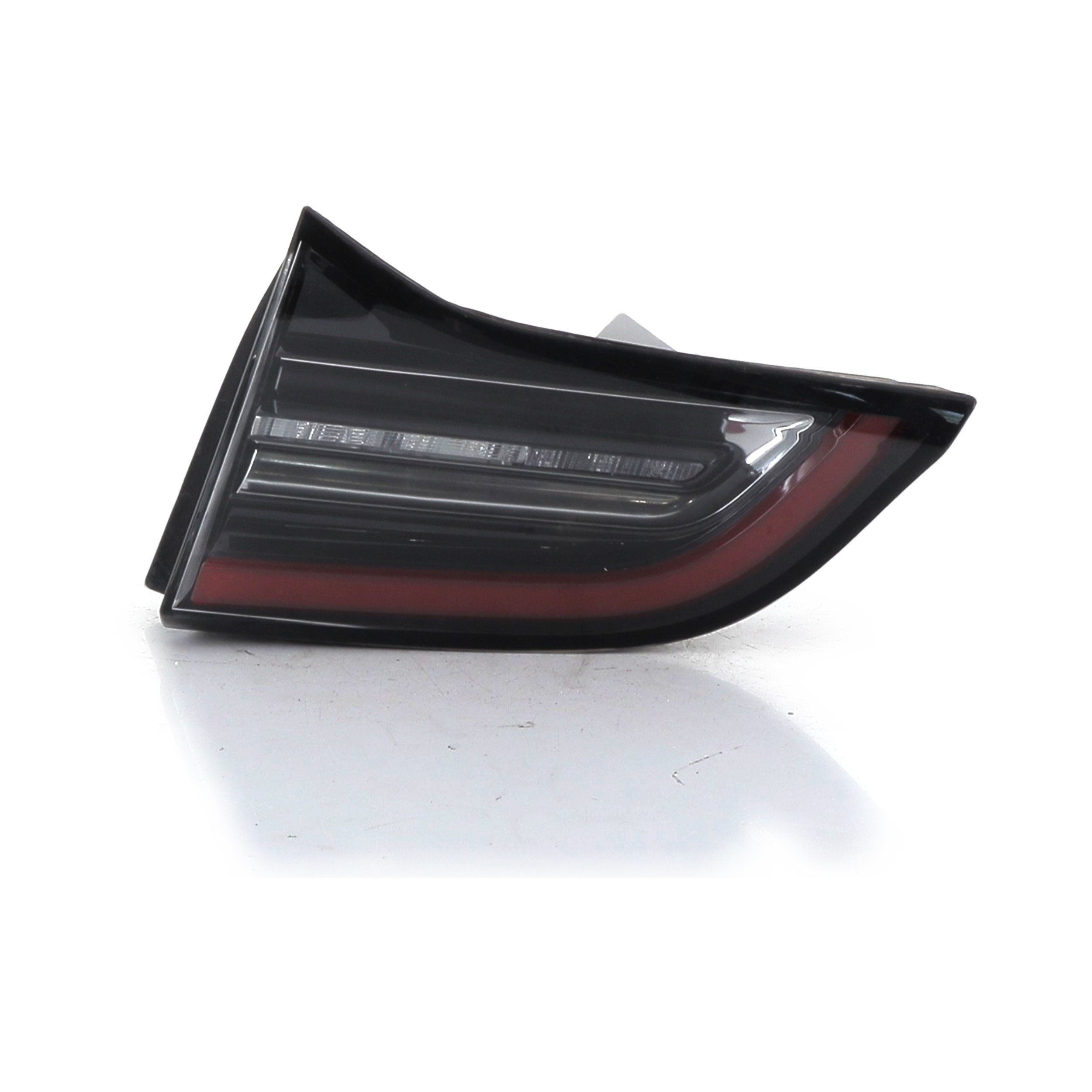 Feu de hayon droit 1077402-00-G - TESLA MODEL 3 PH.1 -NS1K_TYPE - T0-1903E T0-1903E