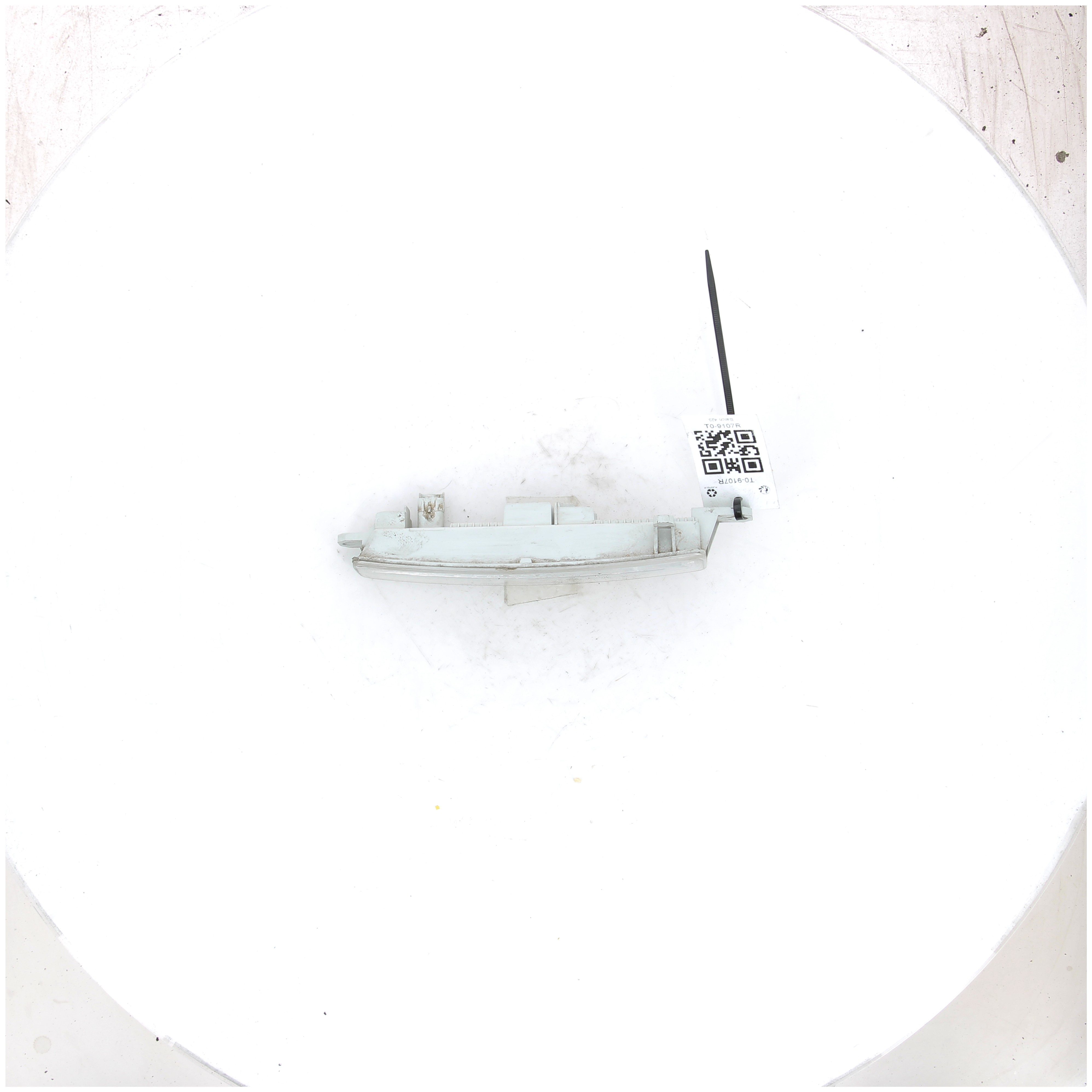 Feu diurne avant gauche 1404988 - LIGIER JS50L -NS1K_TYPE/ - T0-9107R T0-9107R