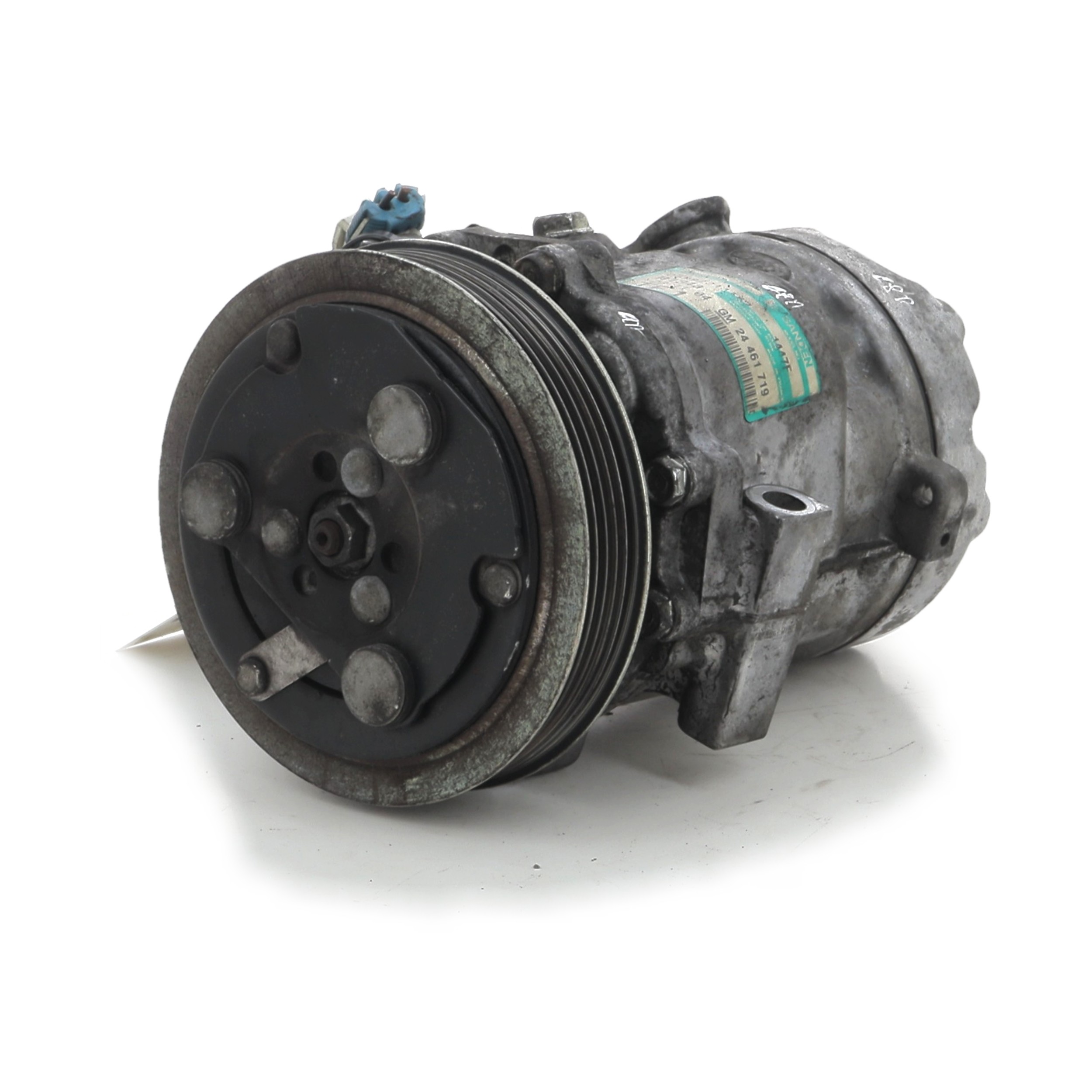 Compresseur de climatisation OPEL TIGRA 2 1.4 90 réf. 24461719 T0-9562V T0-9562V